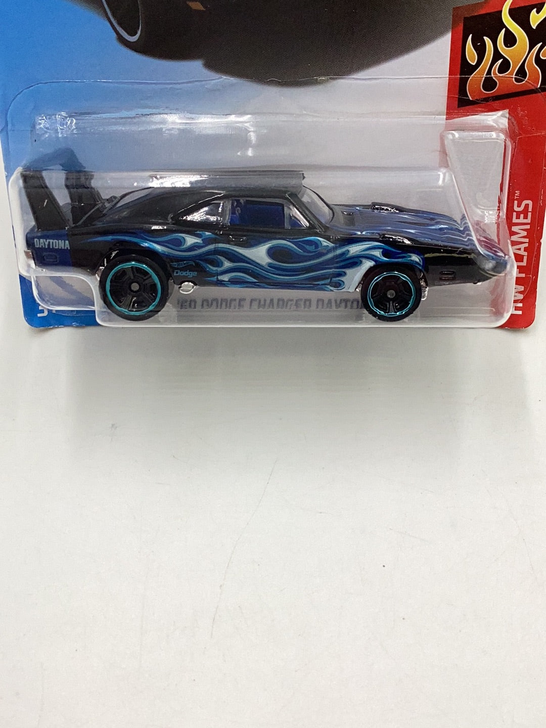 2019 Hot wheels #31 69 Dodge Charger Daytona 40B