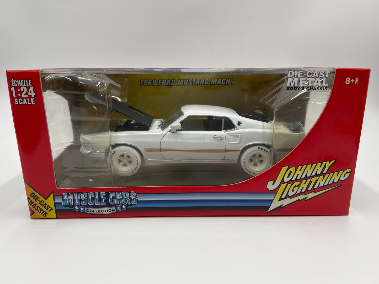 Johnny Lightning 1:24 Scale White Lightning Chase Muscle Cars 1969 Ford Mustang Mach 1 White VHTF