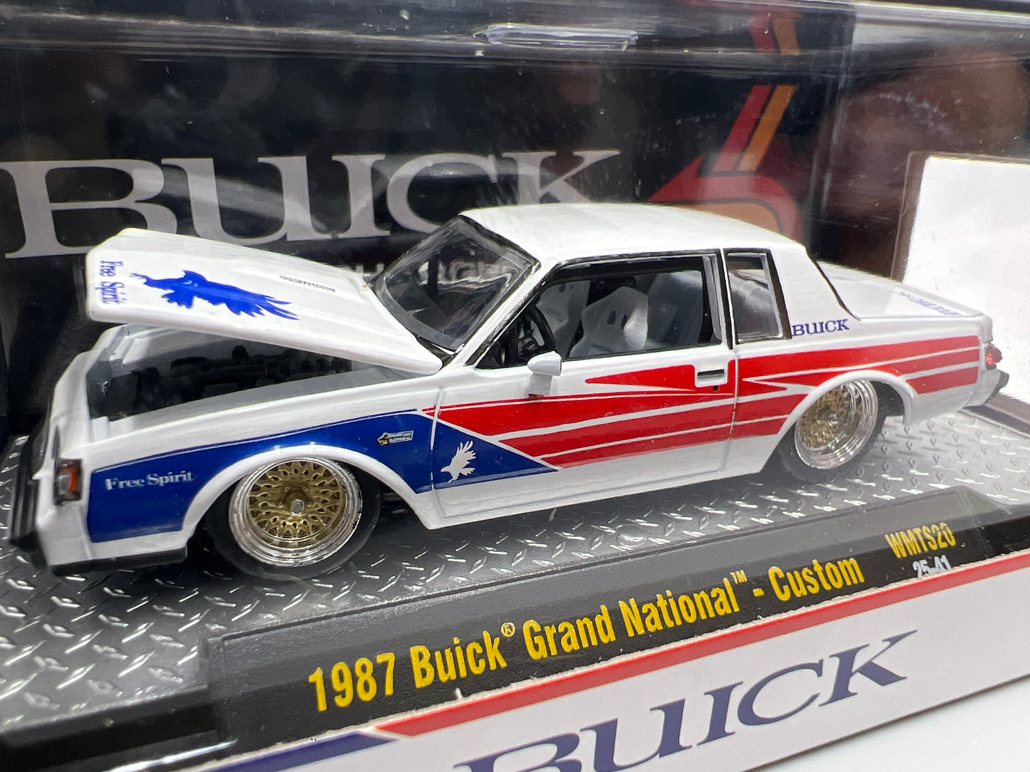 M2 Machines Walmart Exclusive Free Spirit 1987 Buick Grand National Custom WMTS20