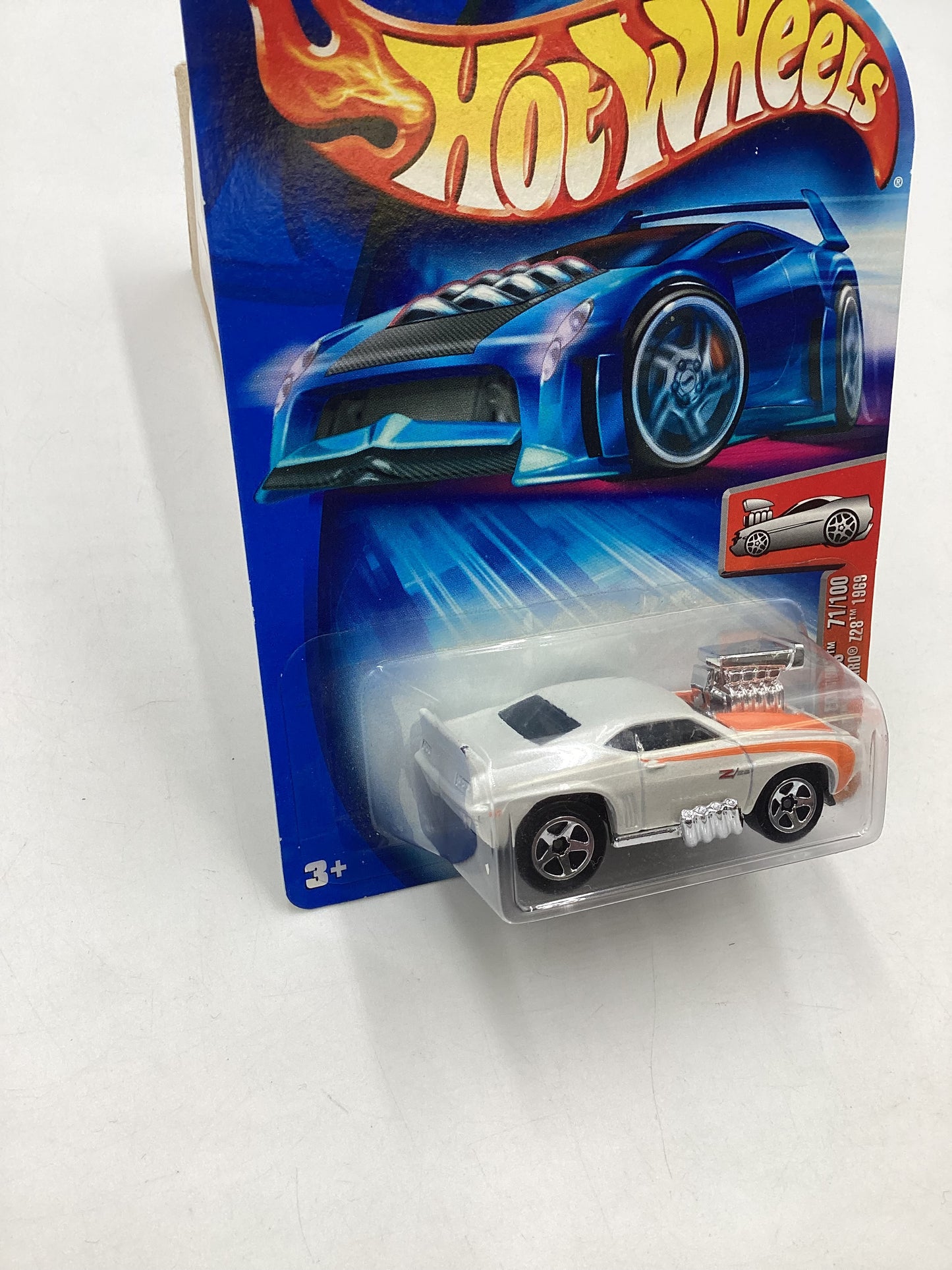 2004 Hot Wheels #071 Kmart Exclusive White Tooned Camaro Z28 236D