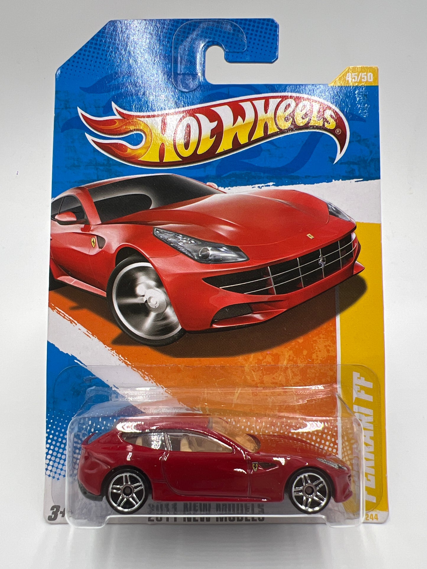 2011 Hot Wheels New Models #45 Ferrari FF Red W/Protector #2