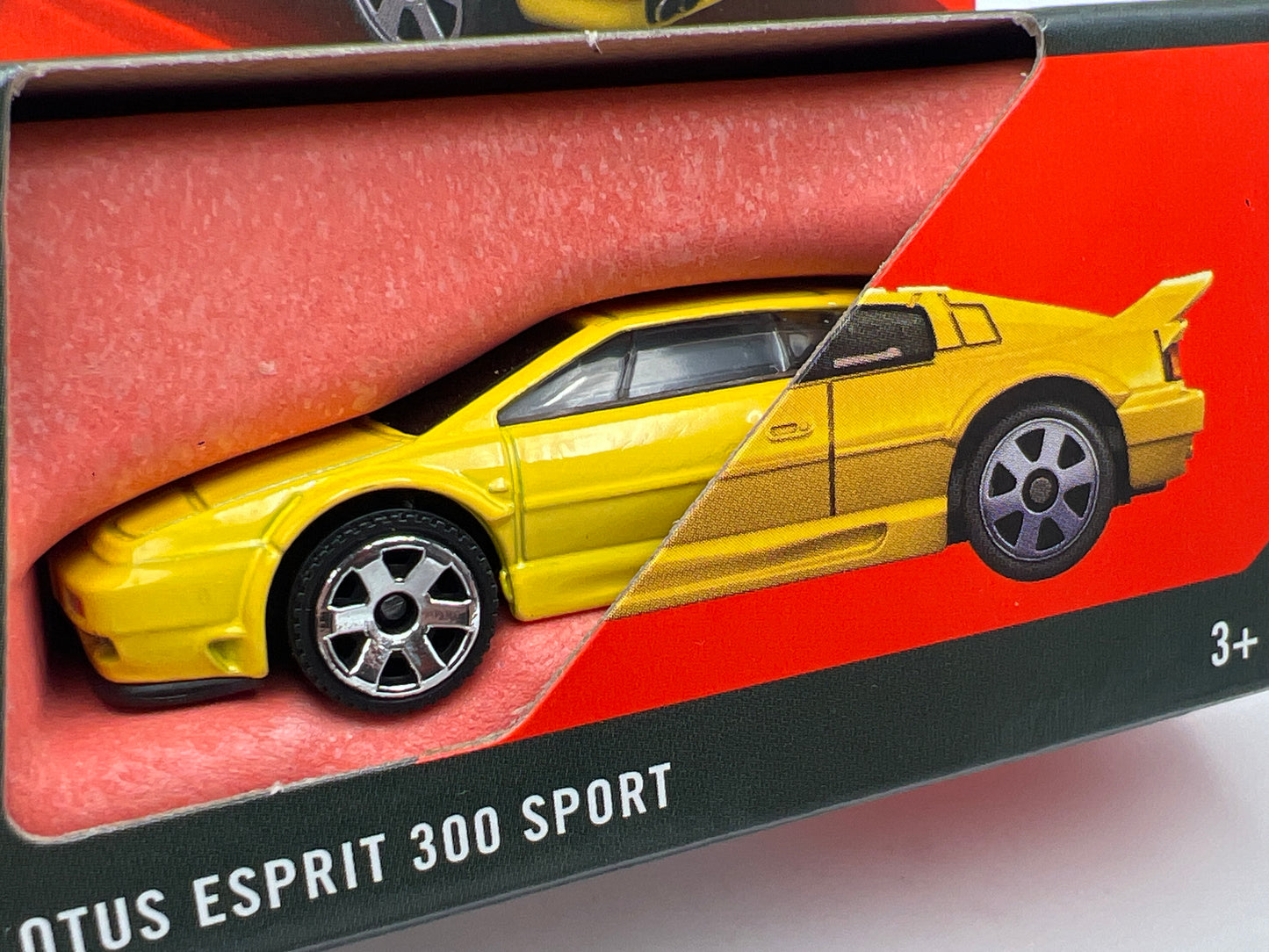 2026 Matchbox Moving Parts #18 1994 Lotus Espirit 300 Sport Yellow