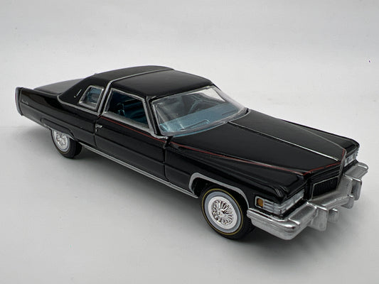 Auto World 1/64 Land Yachts 1976 Cadillac Coupe DeVille Black Loose