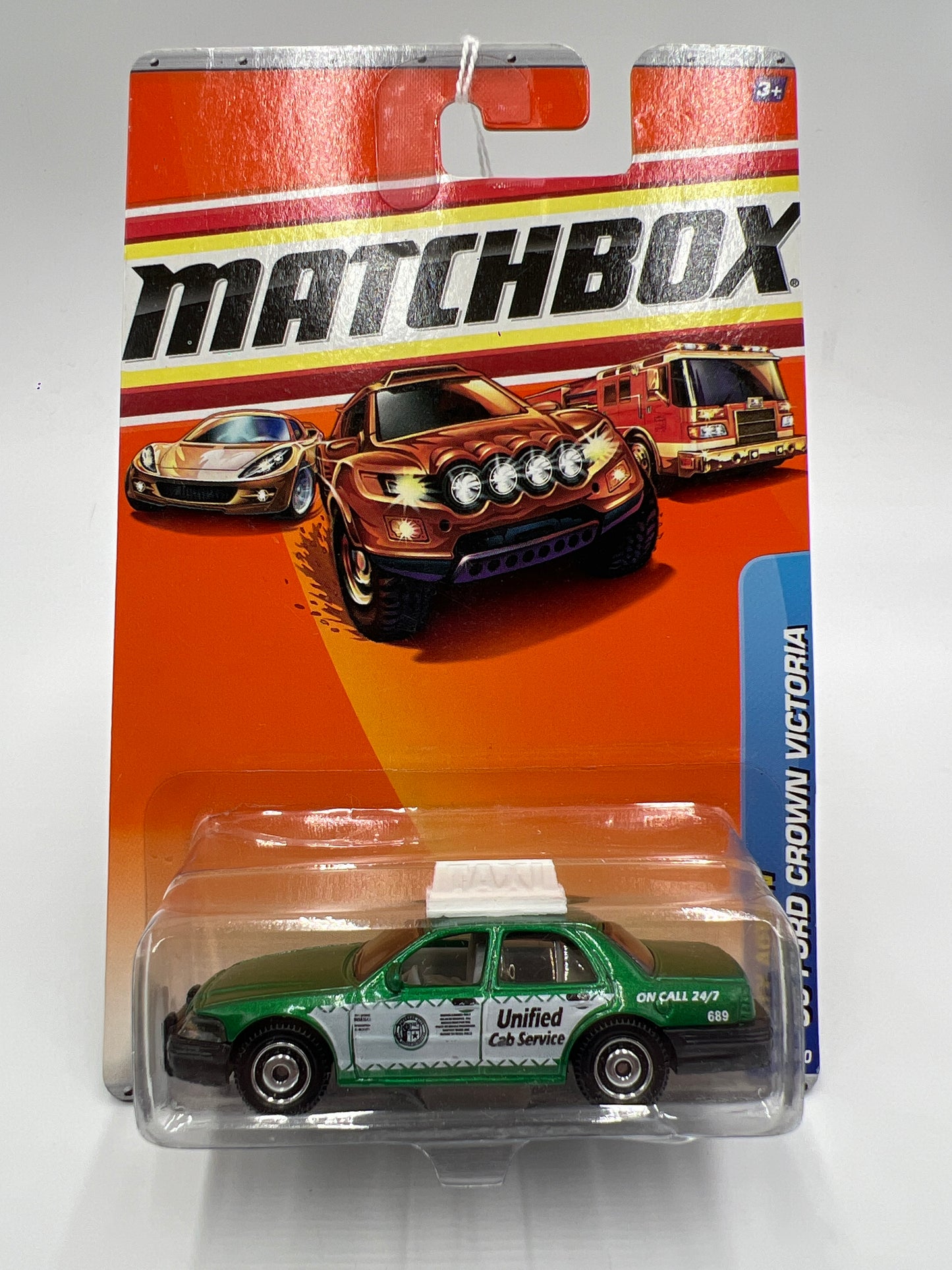 Matchbox City Action #68 06 Ford Crown Victoria Green 216K