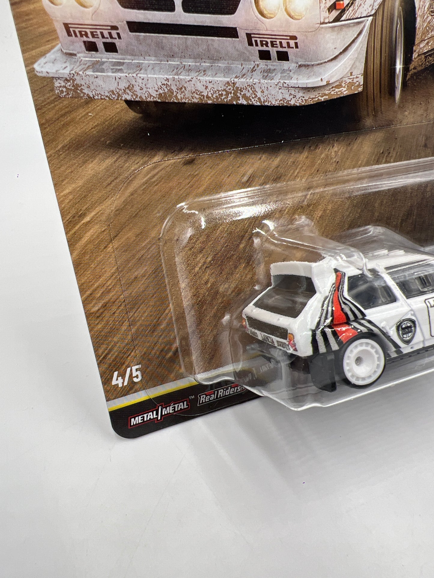 2026 Hot Wheels Premium Thrill Climbers #4 Lancia Delta S4 White 257D