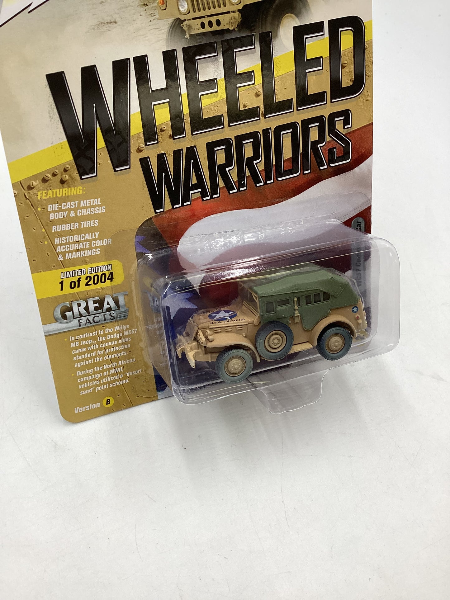 Johnny Lightning Wheeled Warriors WWII Dodge WC57Command Car 219B