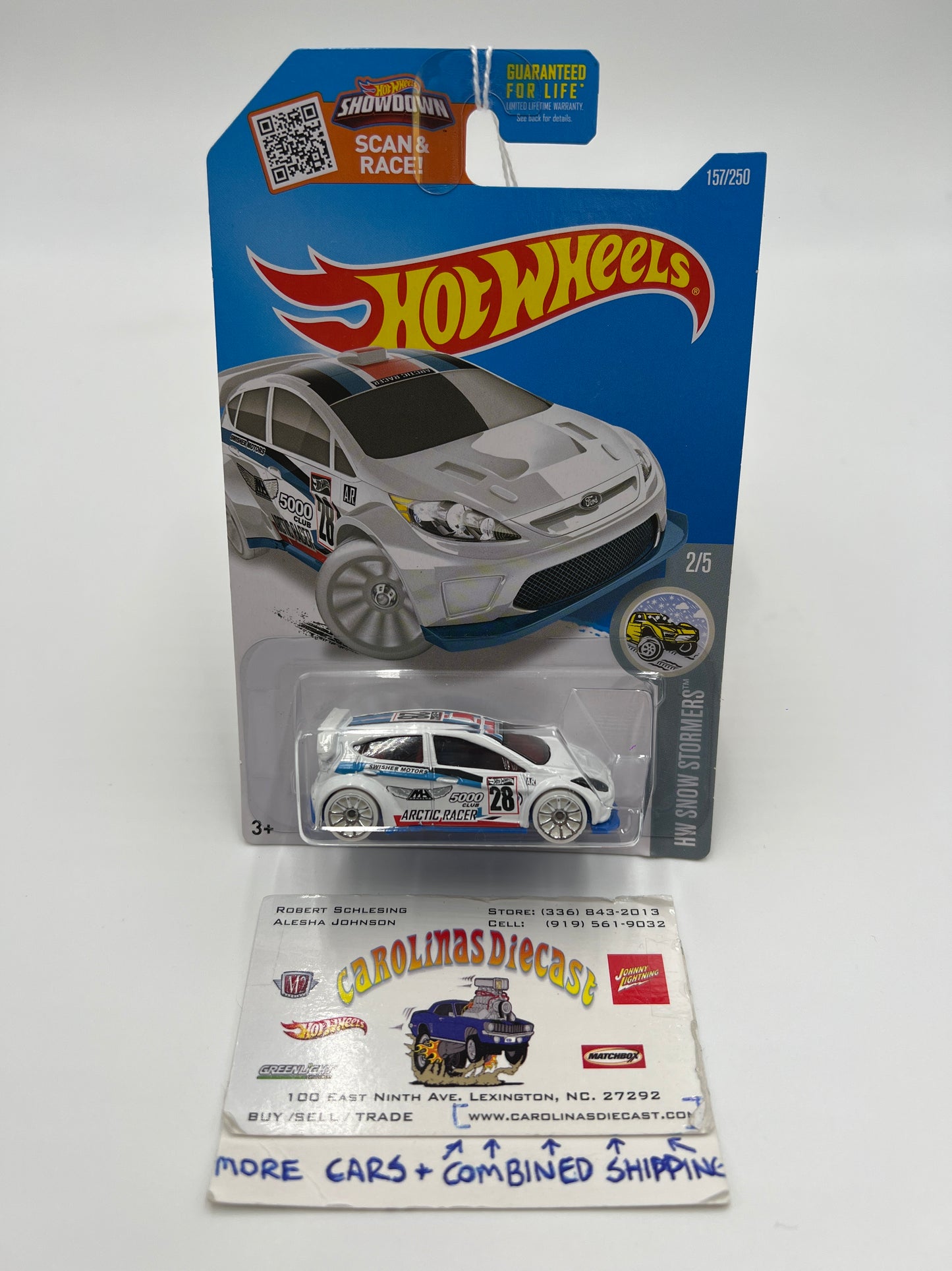 2016 Hot Wheels Snow Stormers #157 12 Ford Fiesta White 30G