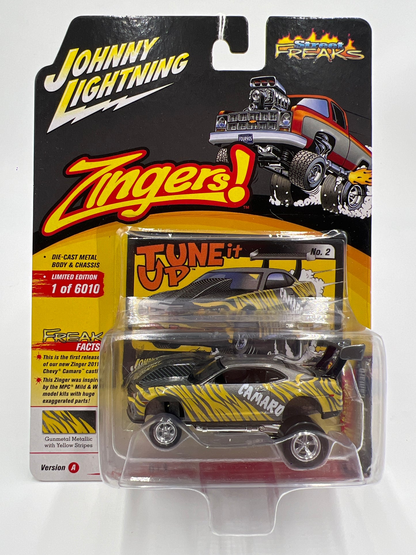 Johnny Lightning Street Freaks Zingers Release 2 Version A 2011 Chevy Camaro Tune It Up Gray/Yellow 228G