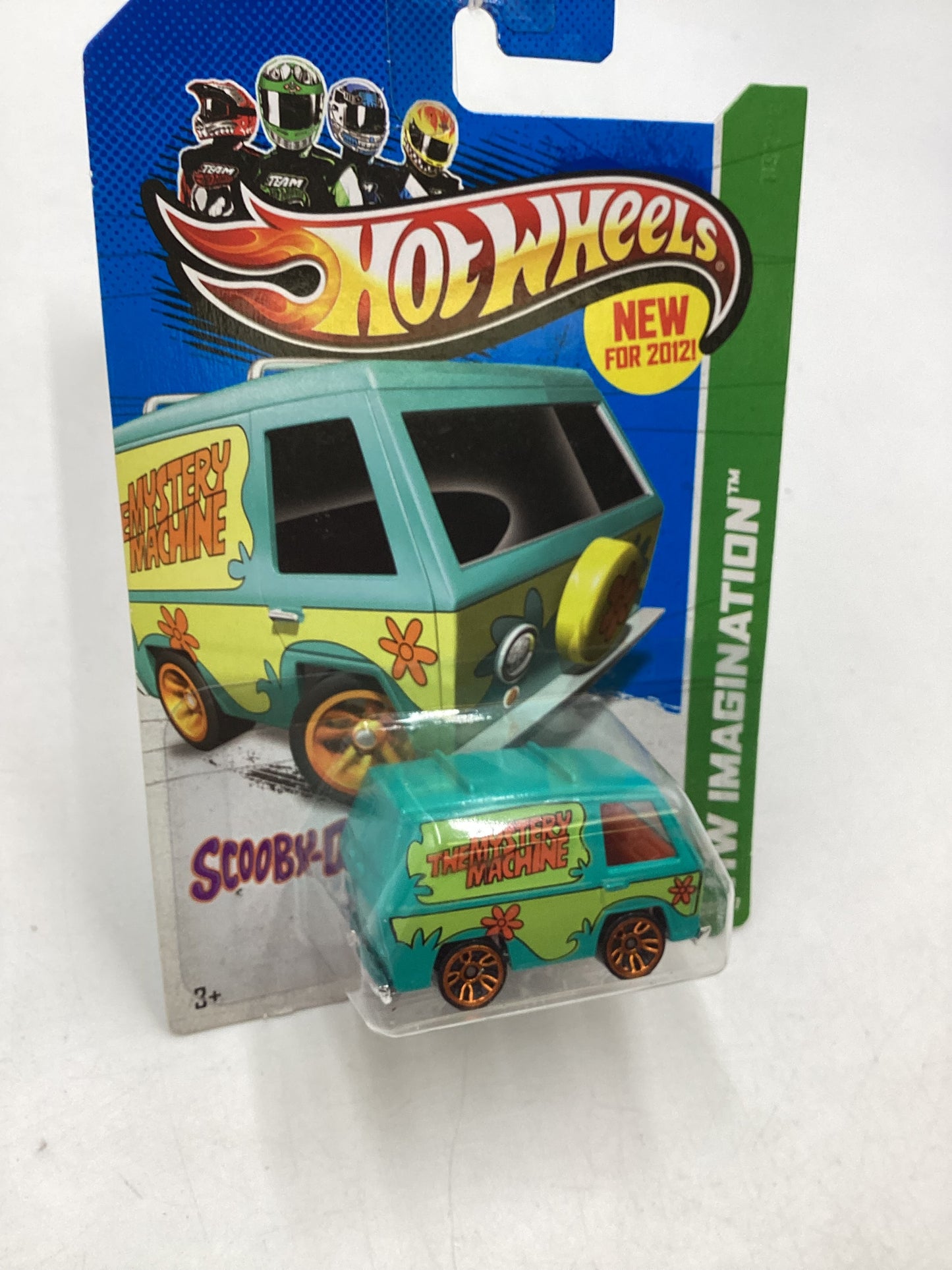 2012 Hot wheels #38 The Mystery Machine 123C