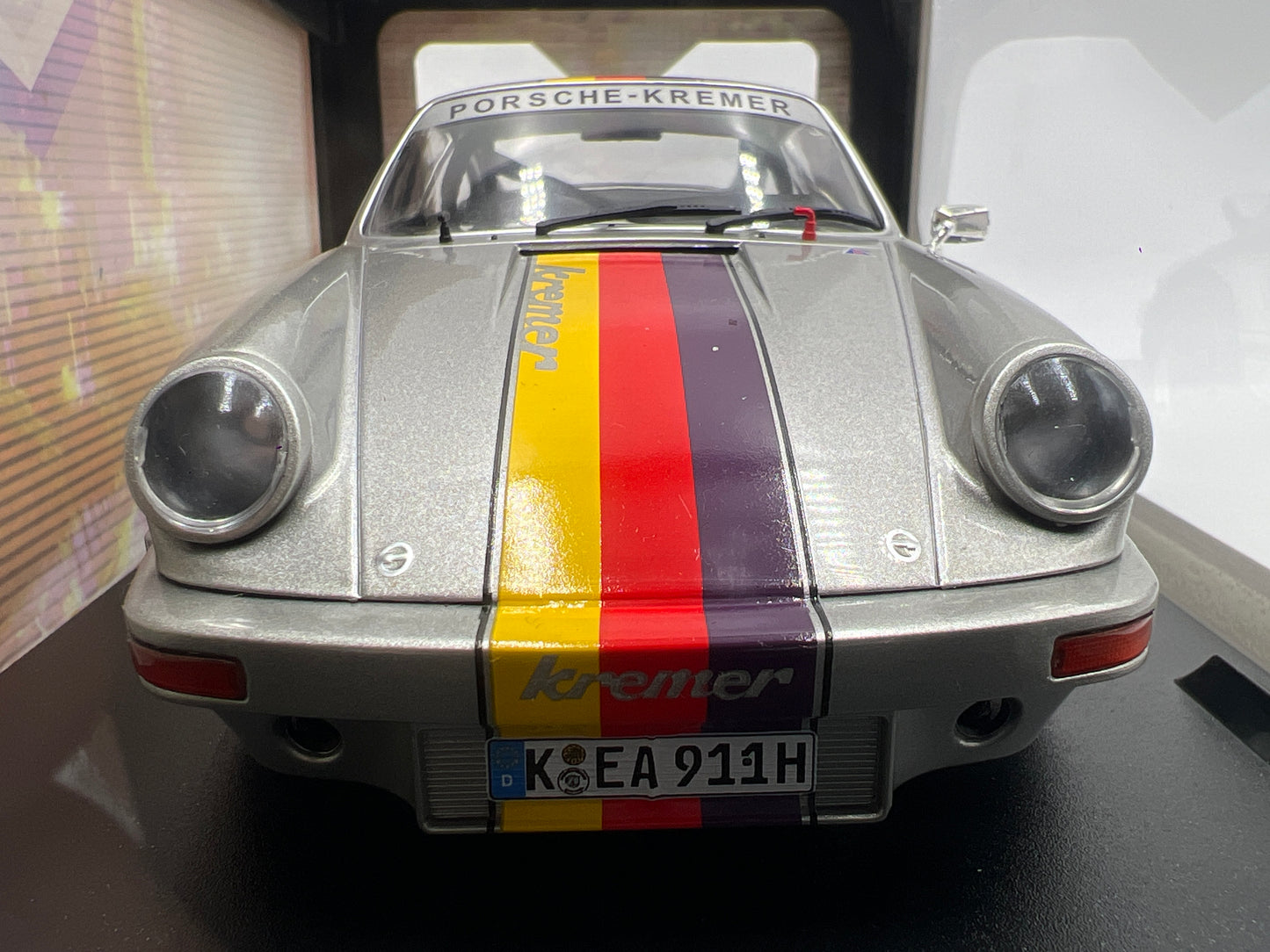 Solido 1:18 Scale Porsche 911 RSR Kremer Silver