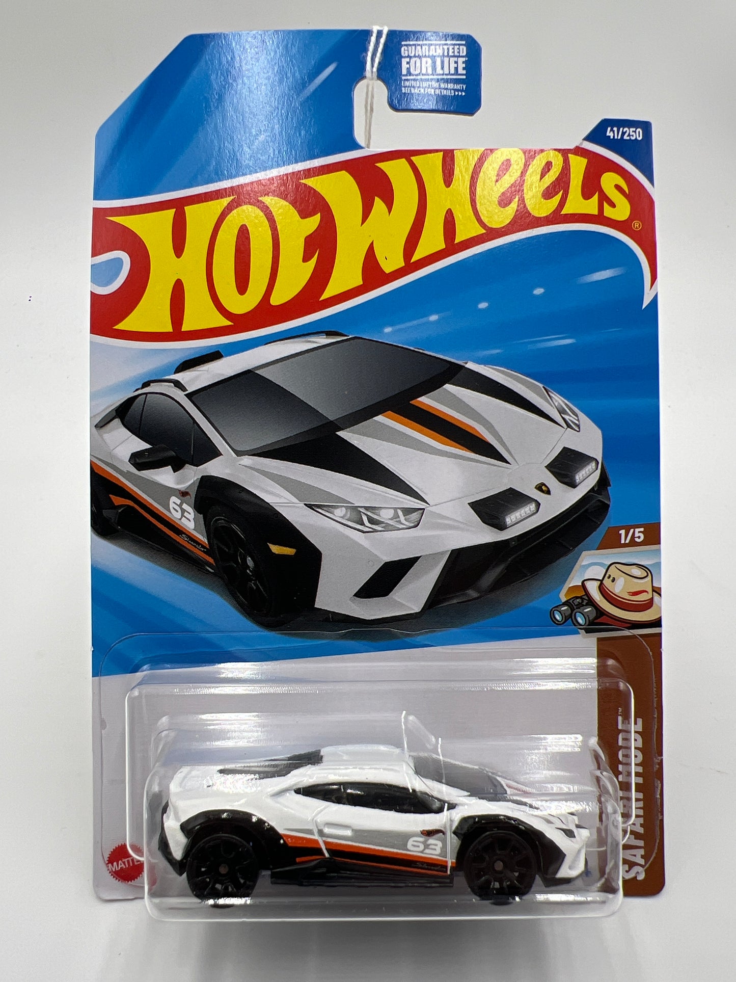 2025 Hot Wheels B Case #41 Lamborghini Huracan Sterrato White 102E
