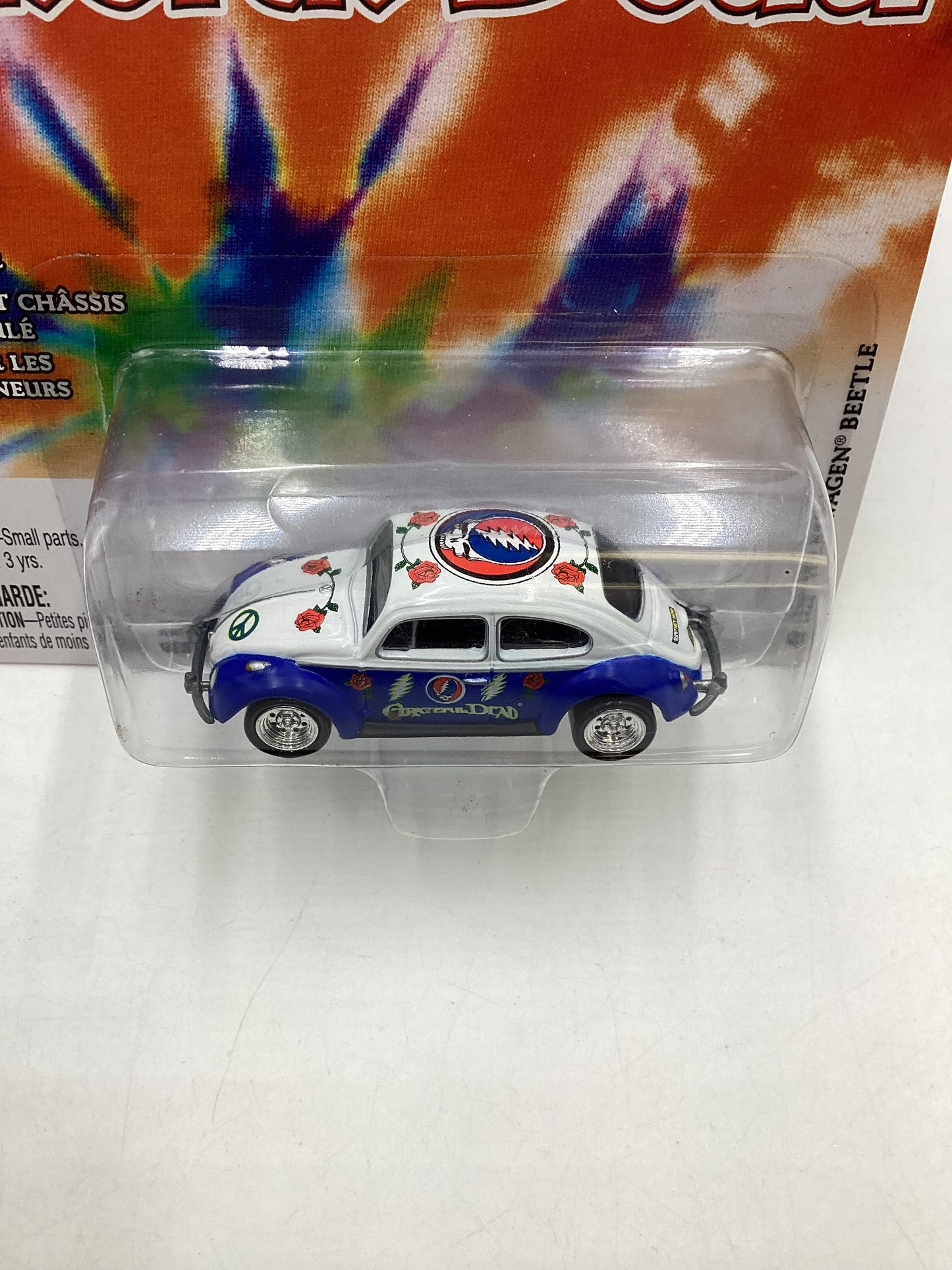 Johnny Lightning Grateful Dead 1966 Volkswagen Beetle