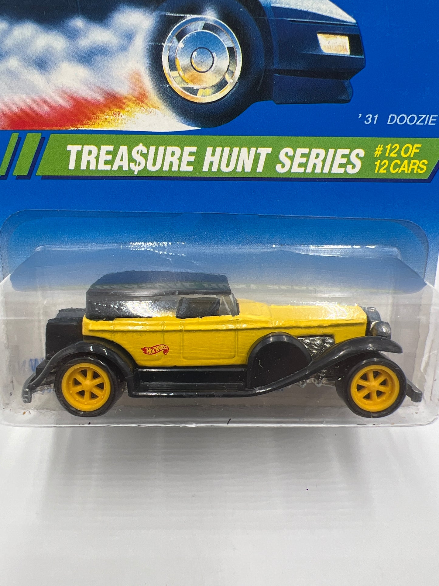 1995 Hot Wheels Treasure Hunt Series #12 31 Doozie Yellow W/Protector