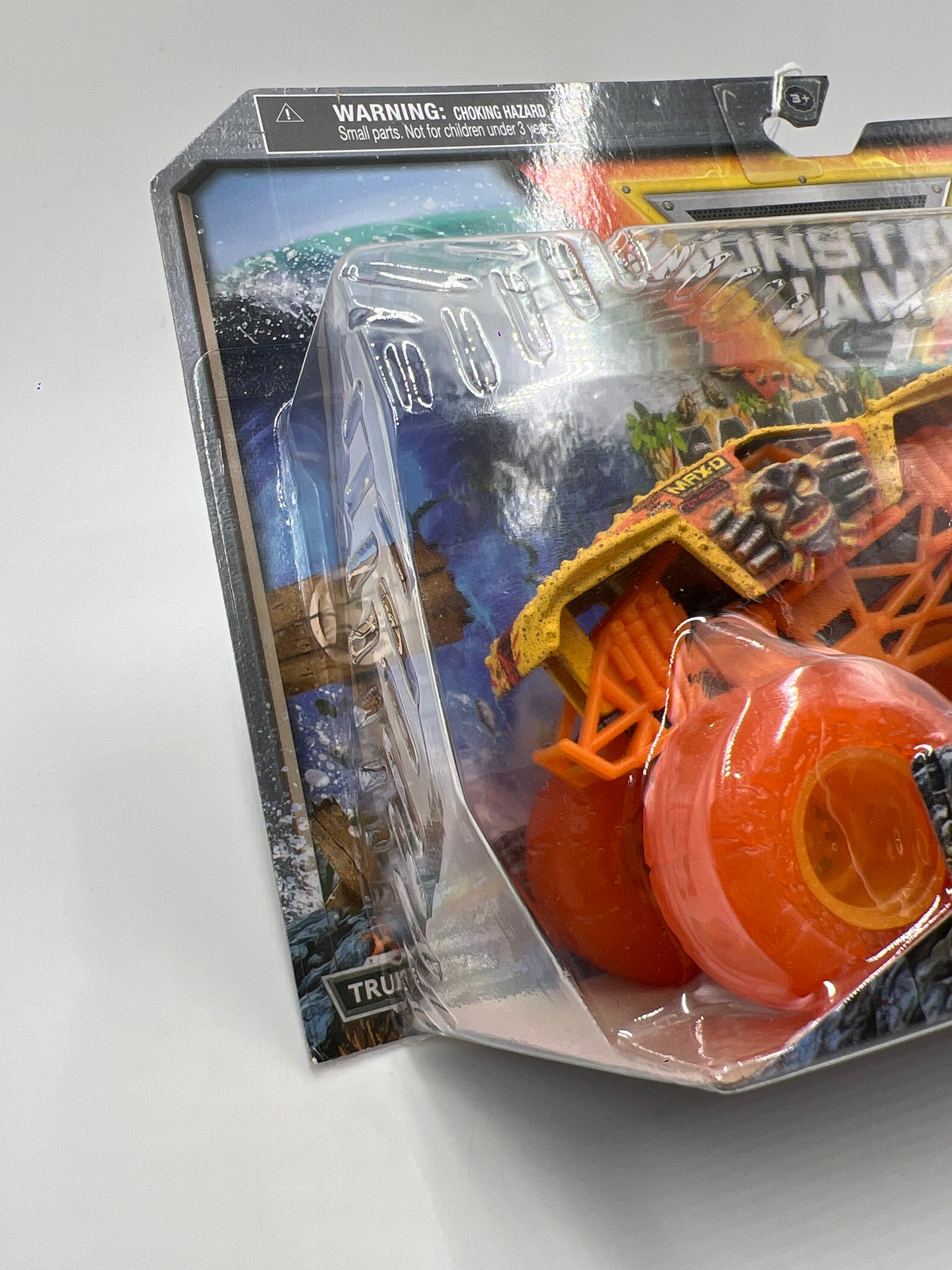 Monster Jam Earth Vs Surf Series 2 Walmart Exclusive Max-D Vs Zombie