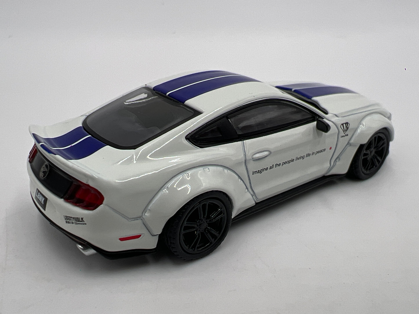 Mini GT MiJo Exclusive #646 Ford Mustang GT LB-Works White