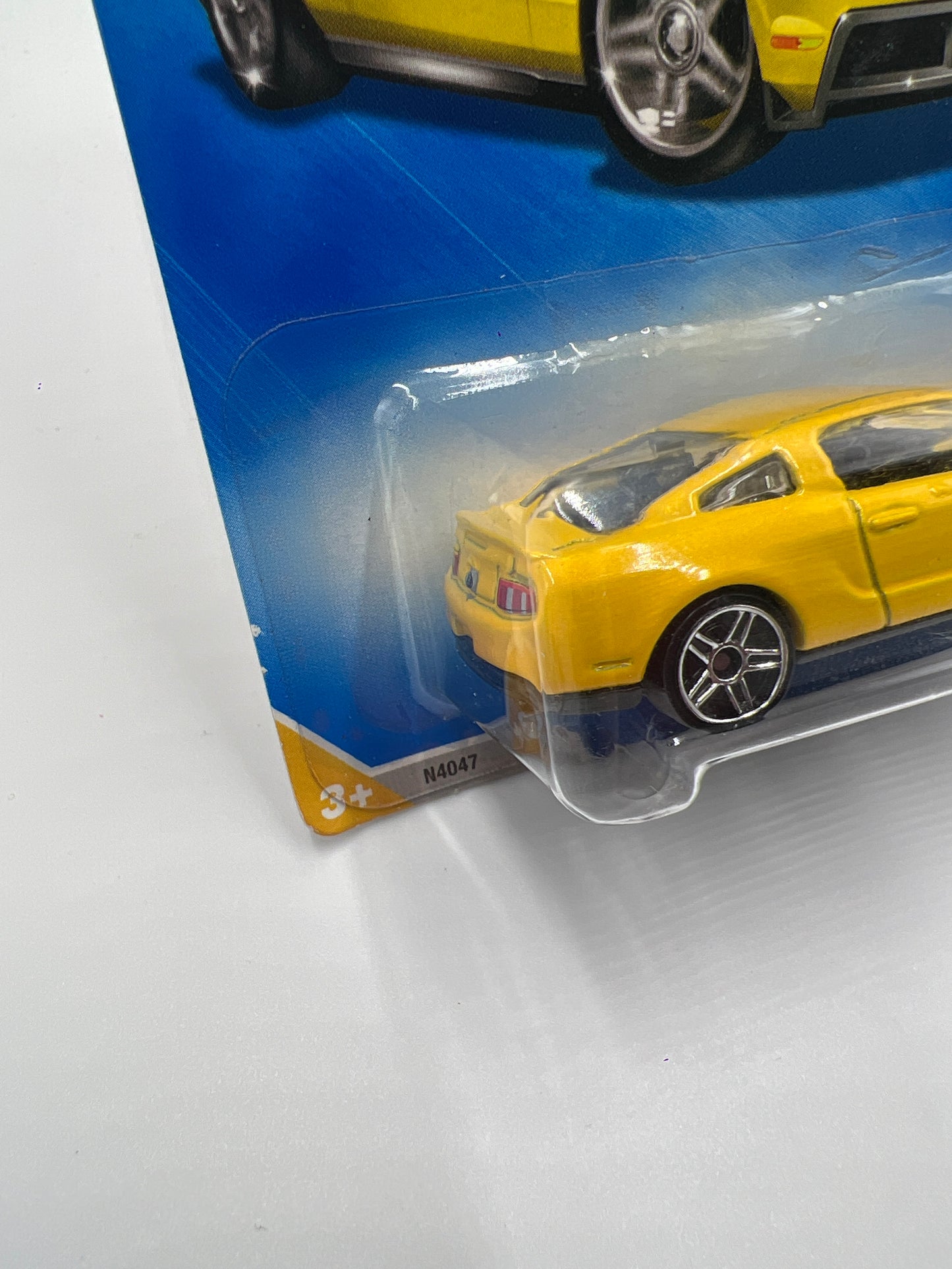 2009 Hot Wheels New Models #41 2010 Ford Mustang GT Yellow 24C