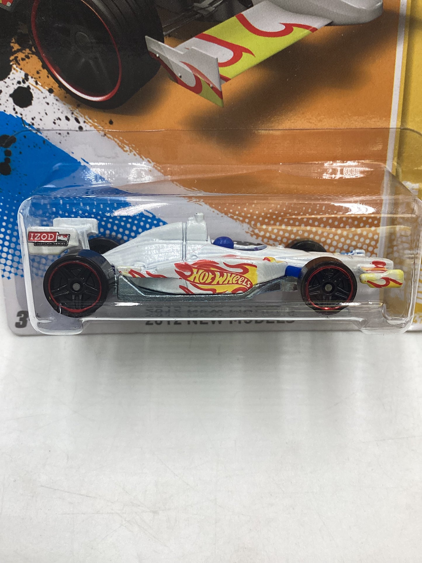 2012 Hot Wheels #42 2011 IndyCar Oval Course Race Car White 50E