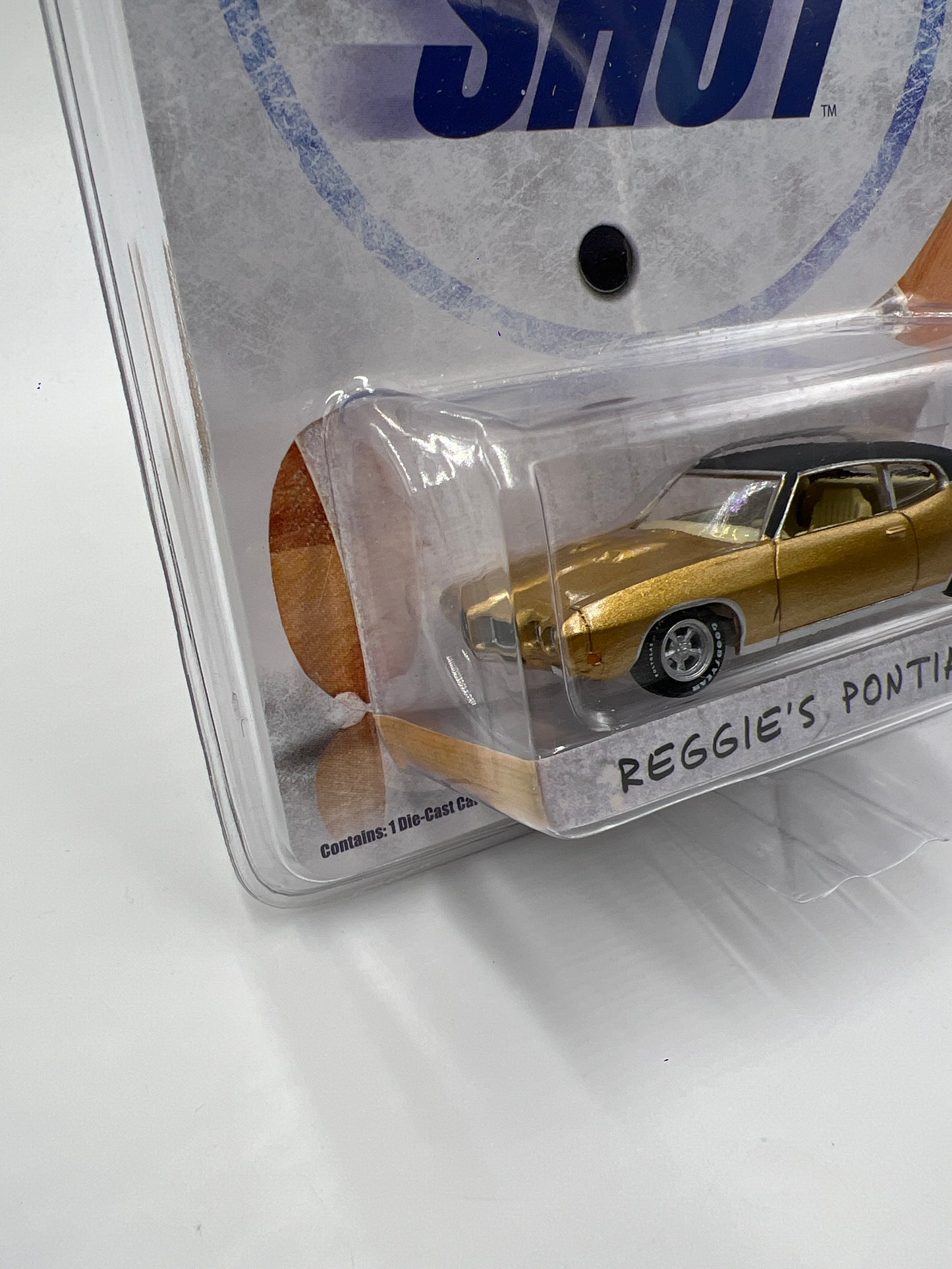 Greenlight Hollywood Series 2 Slap Shot Reggies Pontiac GTO Gold