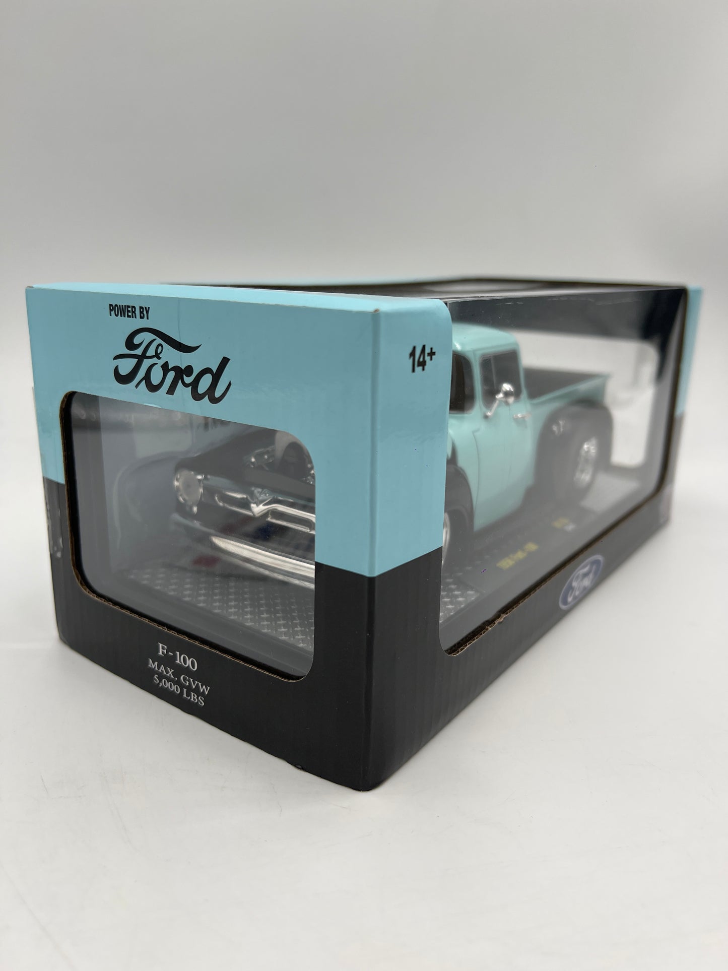 M2 Machines 1/24 1956 Ford F-100 Light Blue/Black R115