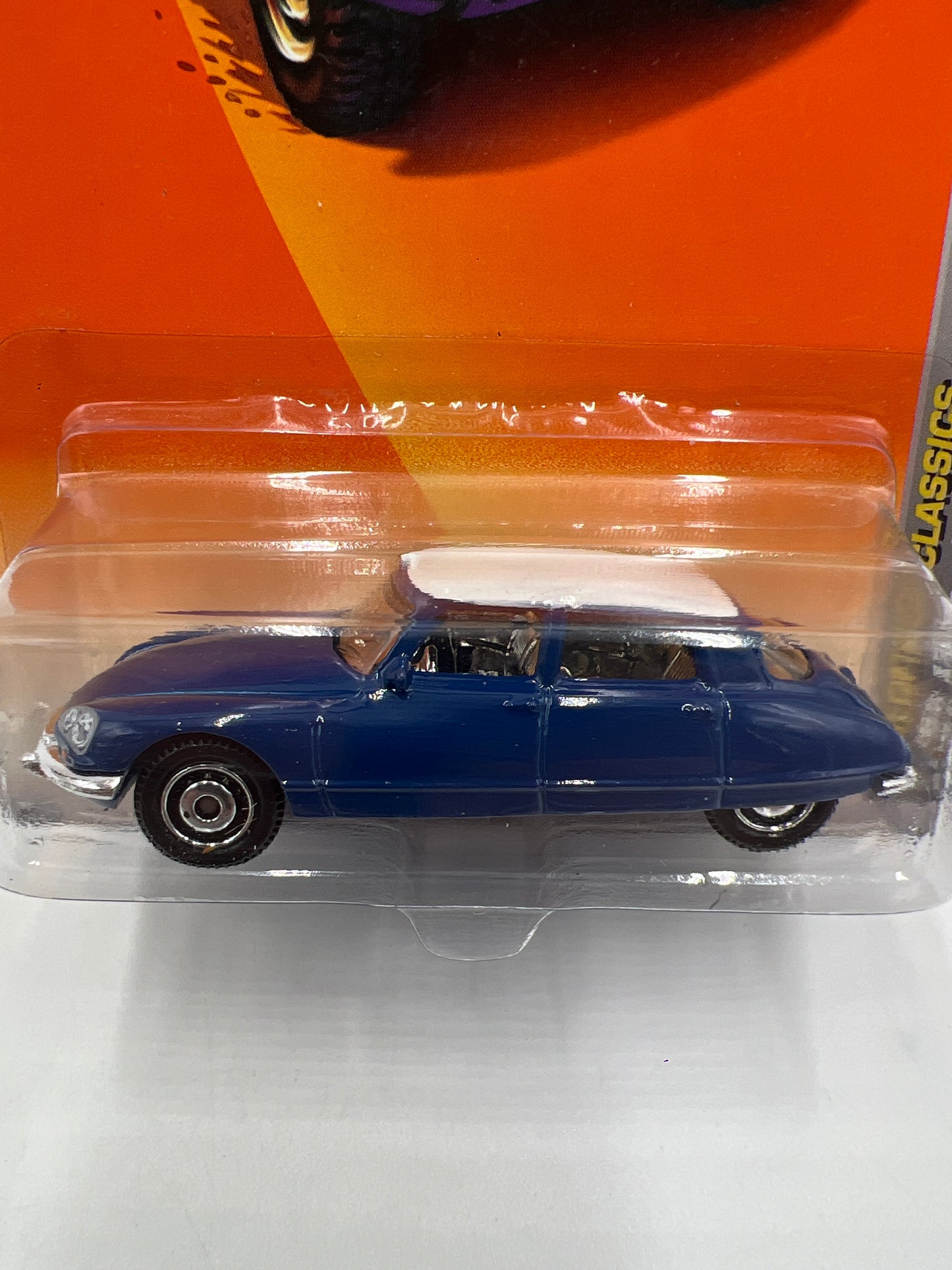 Matchbox Heritage Classics #23 68 Citroen DS Blue 216N