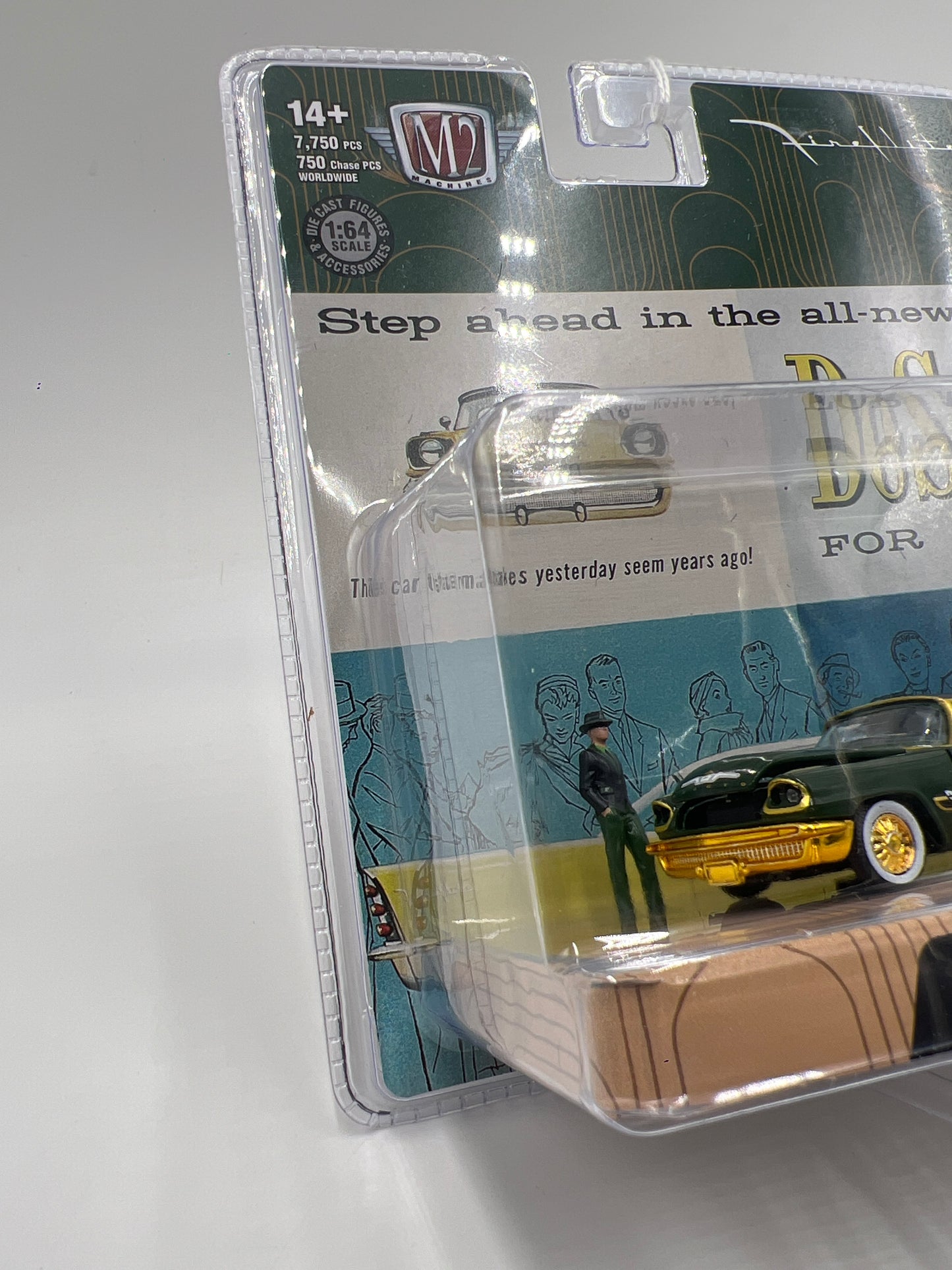 2025 M2 Machines Diorama CHASE 1957 DeSoto Fireflite Green R16 #2