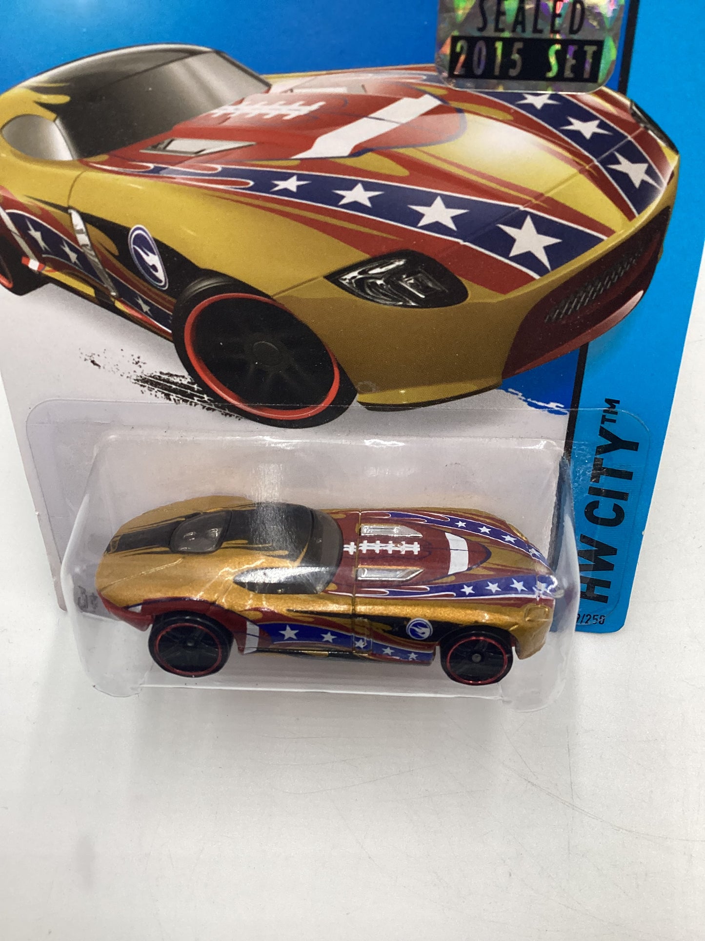 2015 Hot Wheels Treasure Hunt #69 Fast Felion Gold Factory Sealed