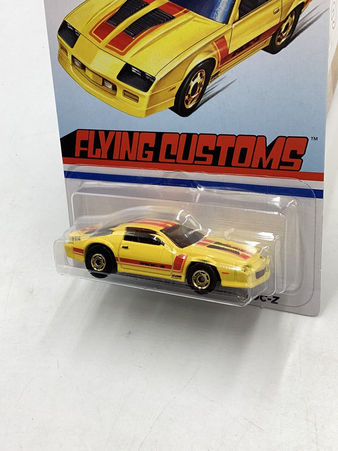 Hot wheels 2022 Flying Customs 85 Chevrolet Camaro IROC-Z 155G