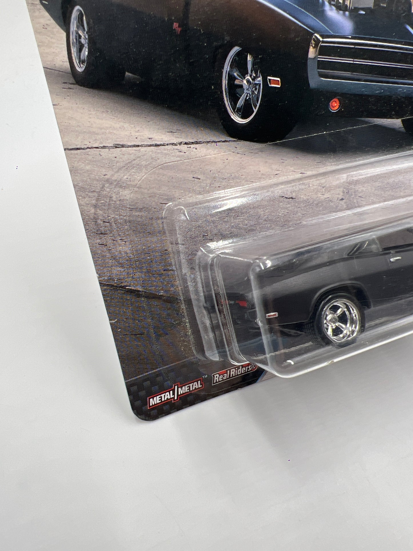 Hot Wheels Premium Fast and Furious Full Force #5 70 Dodge Charger R/T Black W/Protector