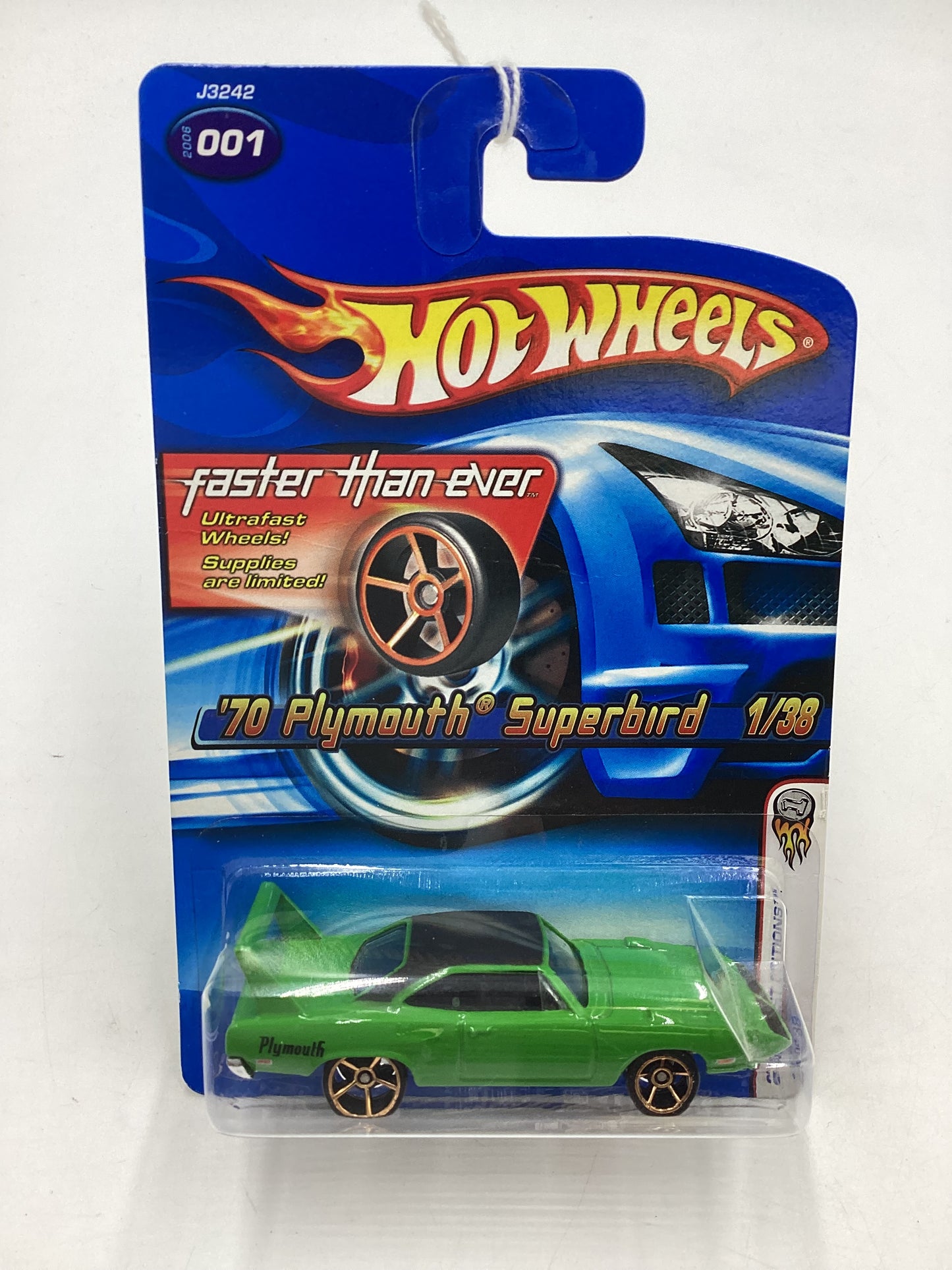 2006 Hot Wheels First Editions #001 70 Plymouth Superbird green FTE 37D *Vein on Card*