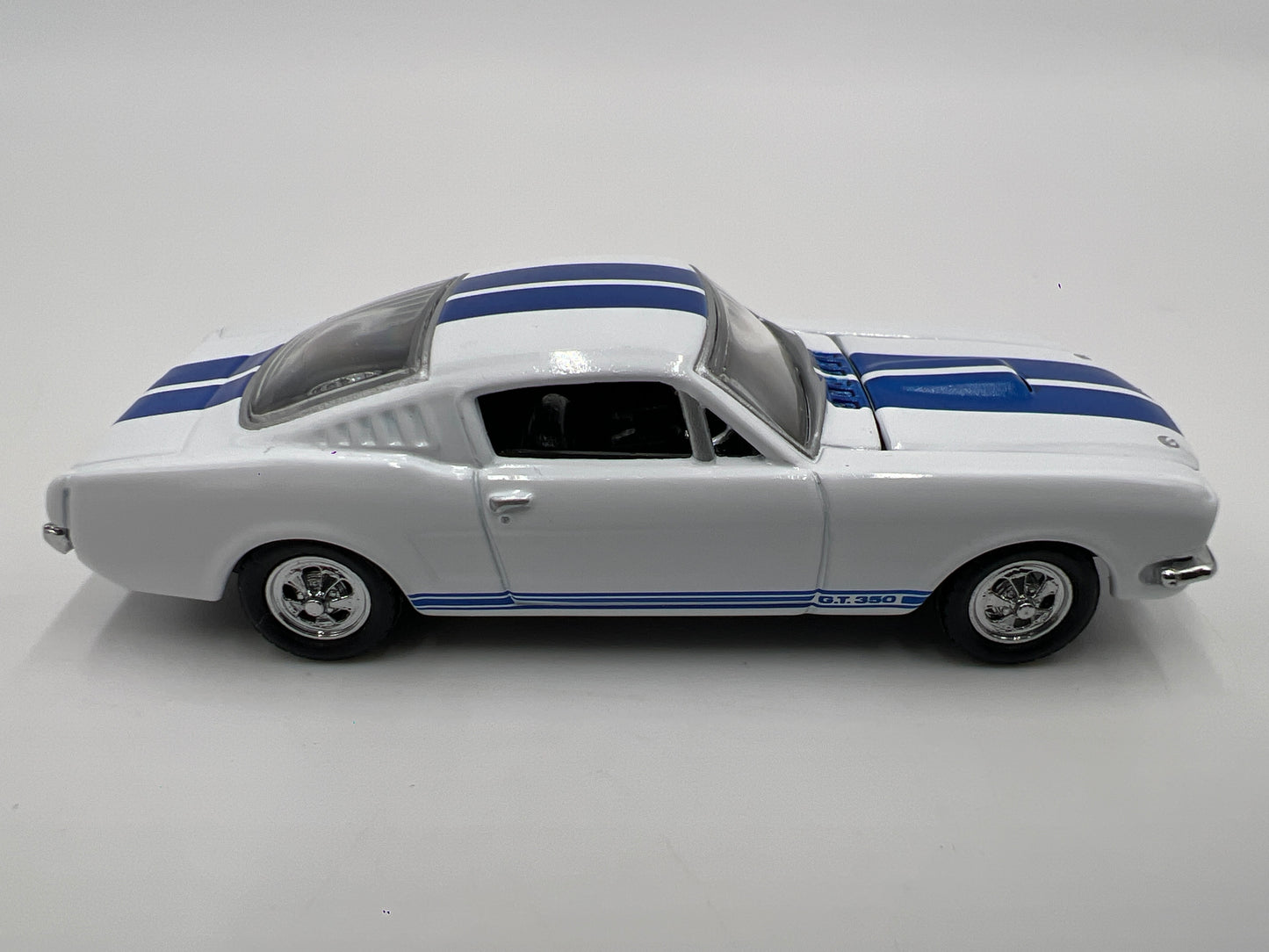 Hot Wheels 1/64 Premium Legends The Jay Leno Collection Shelby GT 350 Mustang White Loose