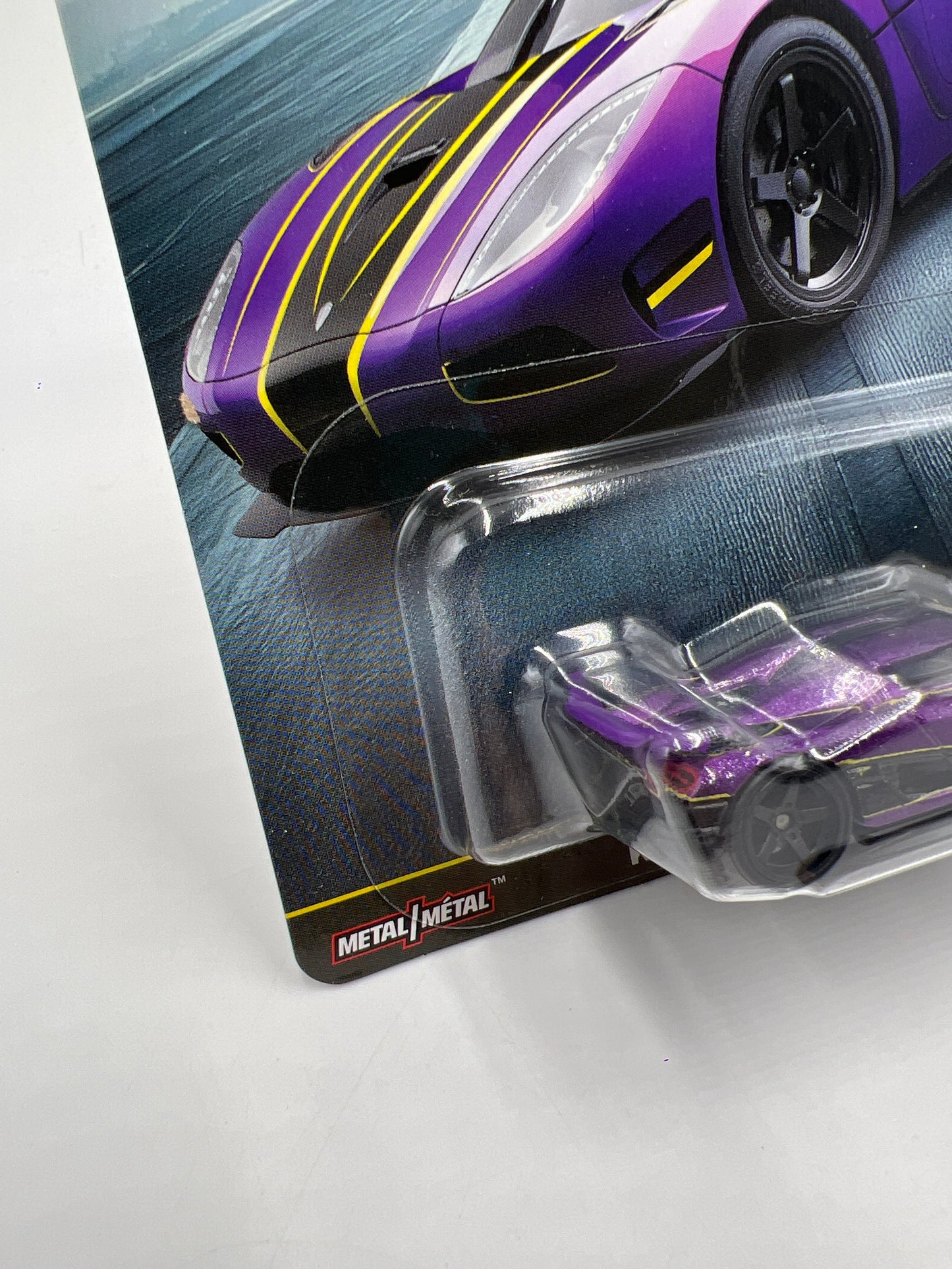 Hot Wheels Premium Car Culture Timeless Icons #2 Koenigsegg Agera R Purple 252A