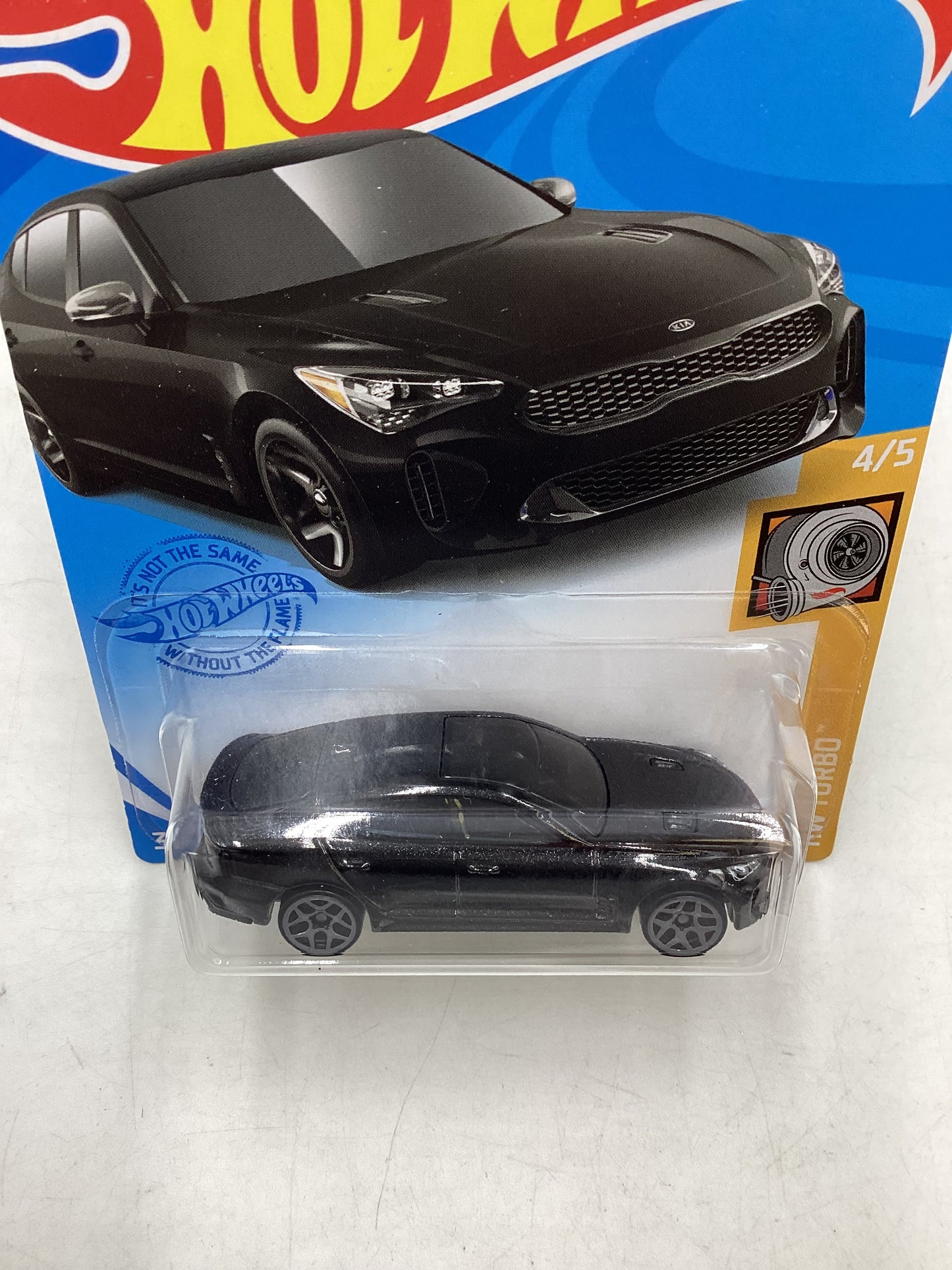 2021 Hot wheels #118 2019 Kia Stinger GT Black 61i