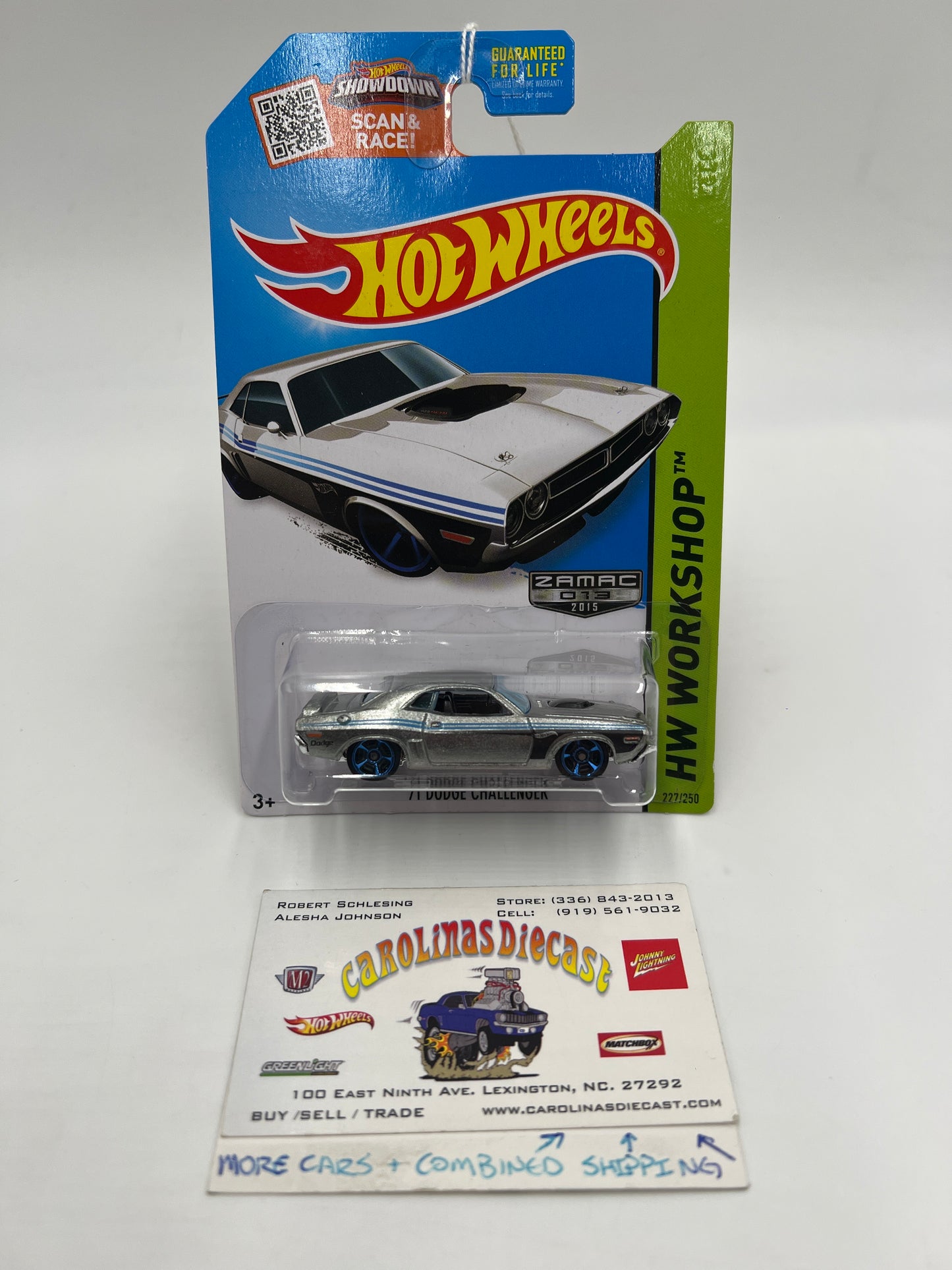 2015 Hot Wheels Walmart Exclusive Zamac 13 #227 71 Dodge Challenger 148E