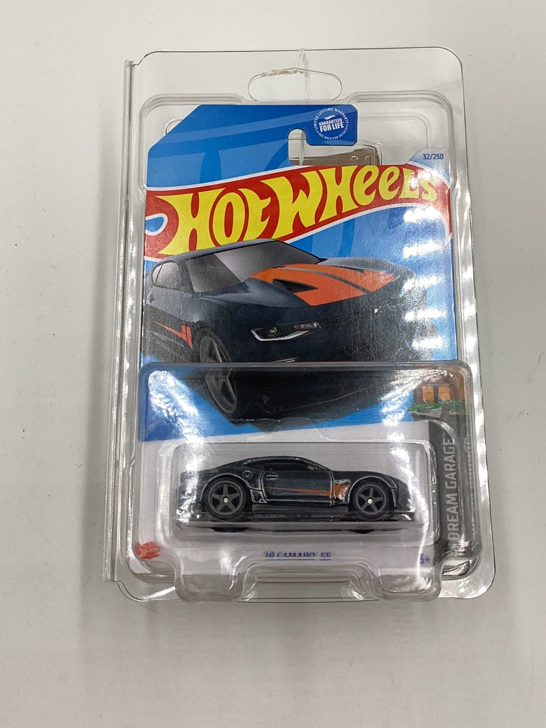 2024 Hot Wheels #32 18 Camaro SS STH Super Treasure Hunt with protector