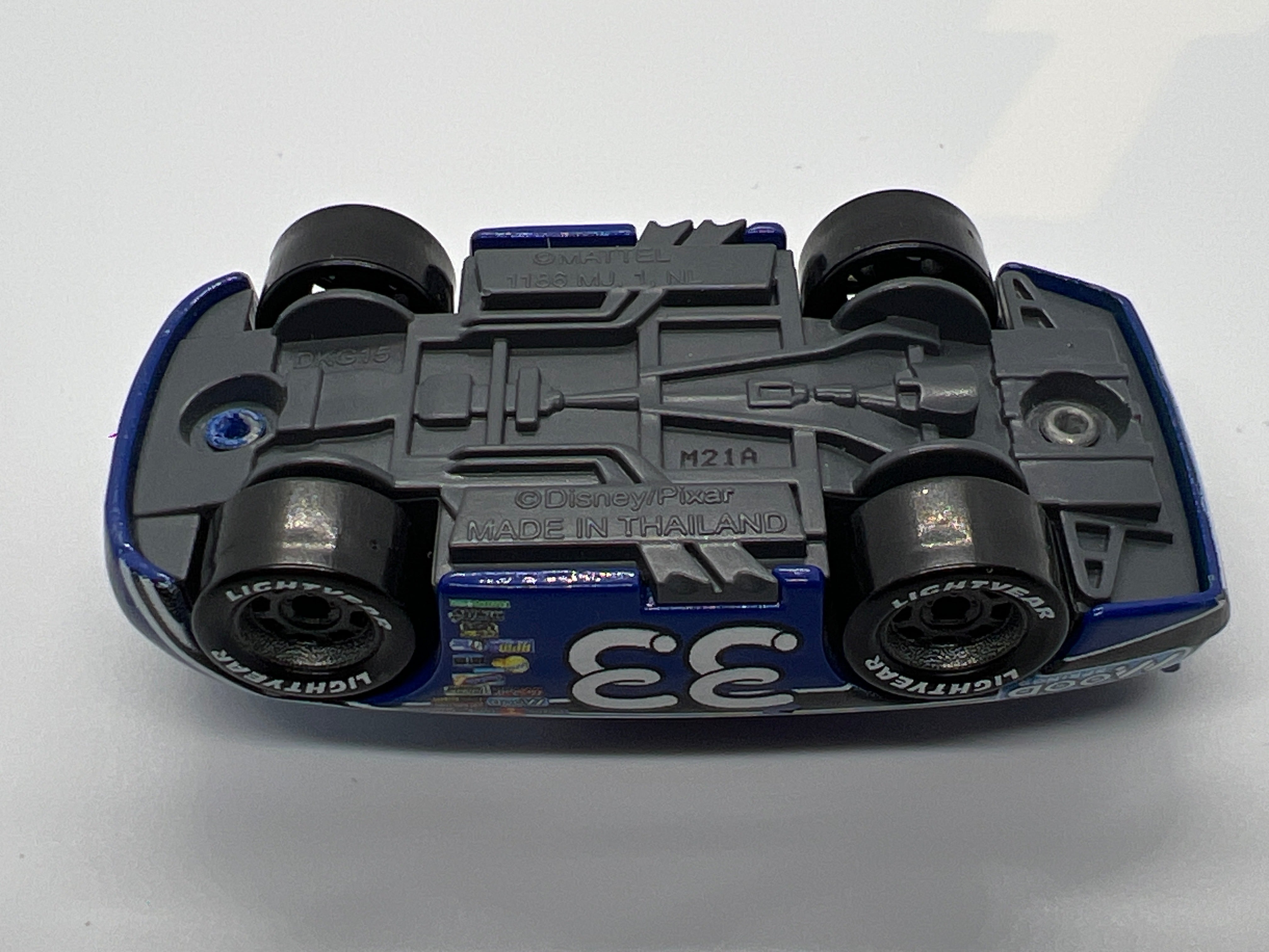 Disney Pixar Cars Dinoco 400 #33 Dud Throttleman Mood Springs Blue