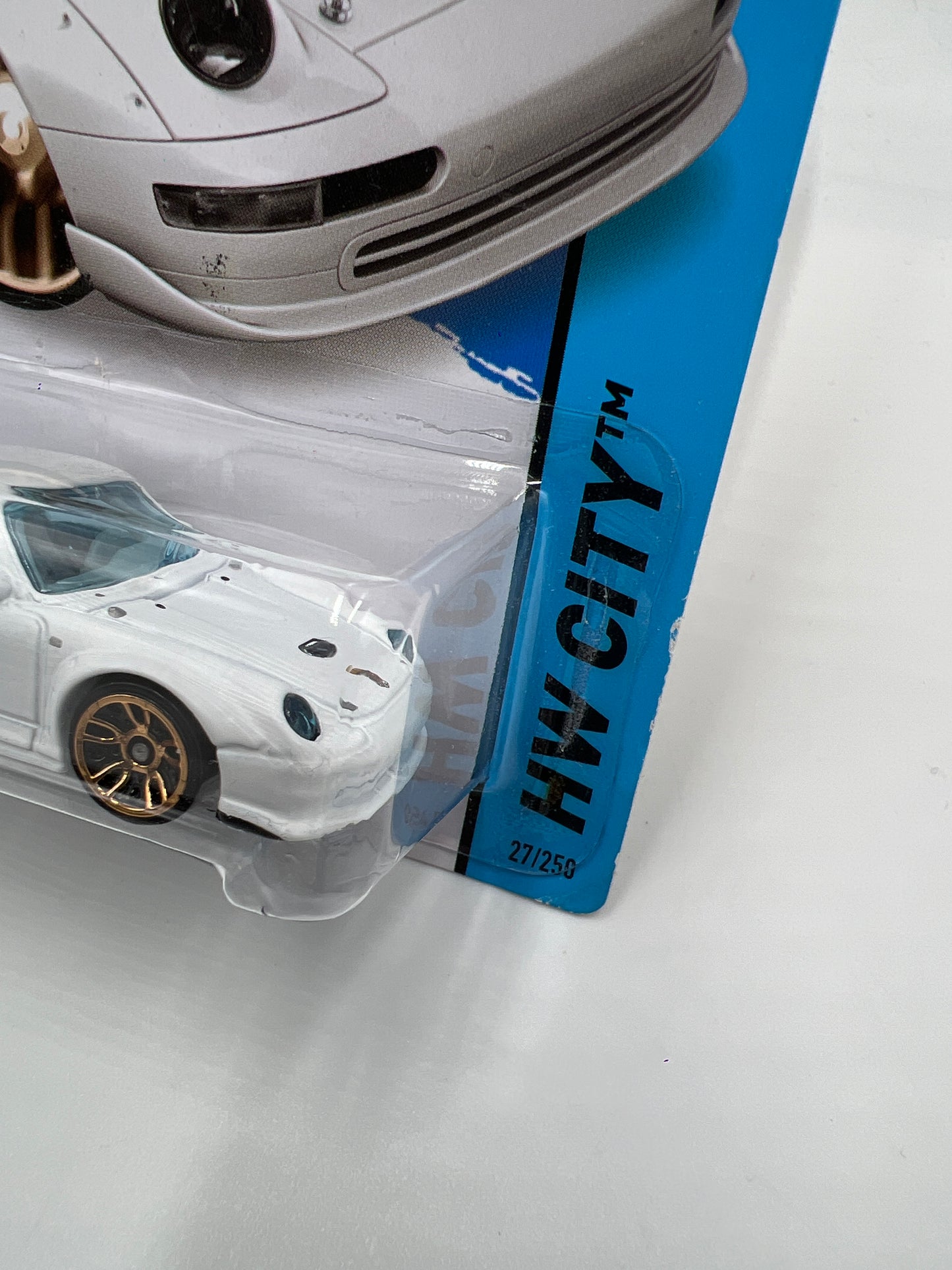 2014 Hot Wheels HW City #27 Porsche 993 GT2 White SR