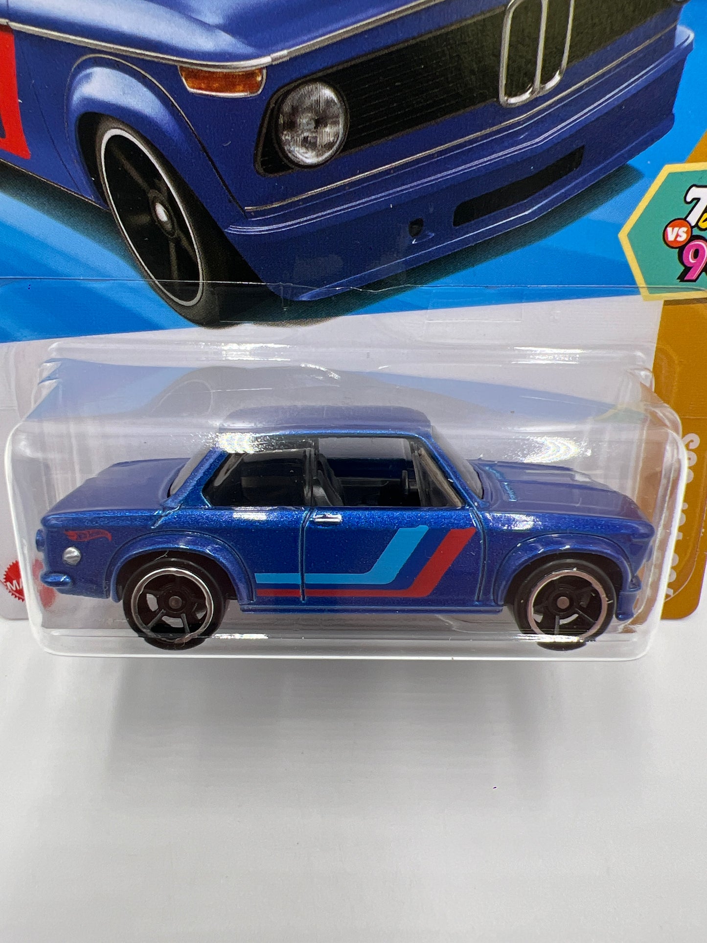 2025 Hot Wheels N Case 70s Vs 90s #77 BMW 2002 Blue 108i