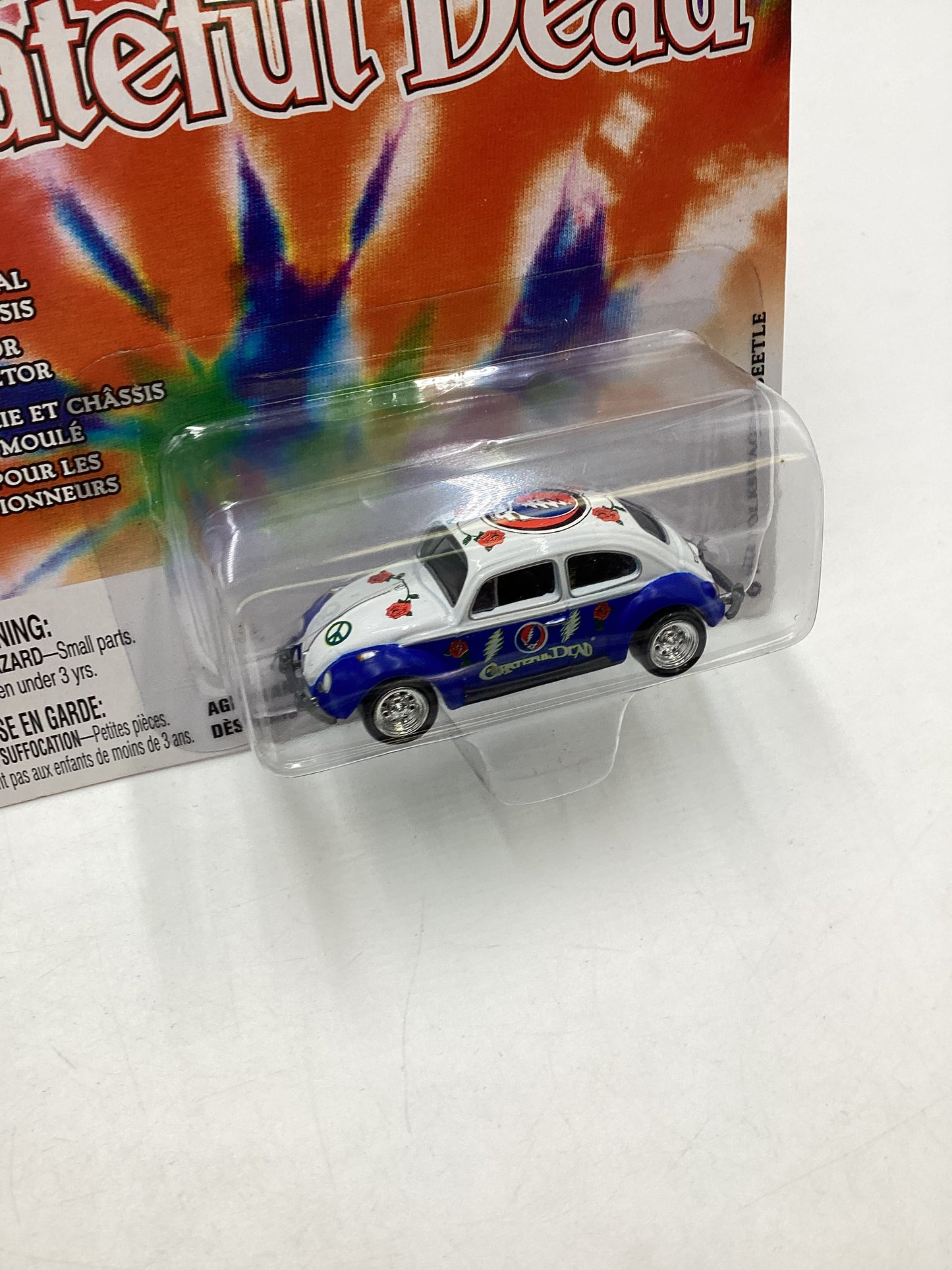 Johnny Lightning Grateful Dead 1966 Volkswagen Beetle