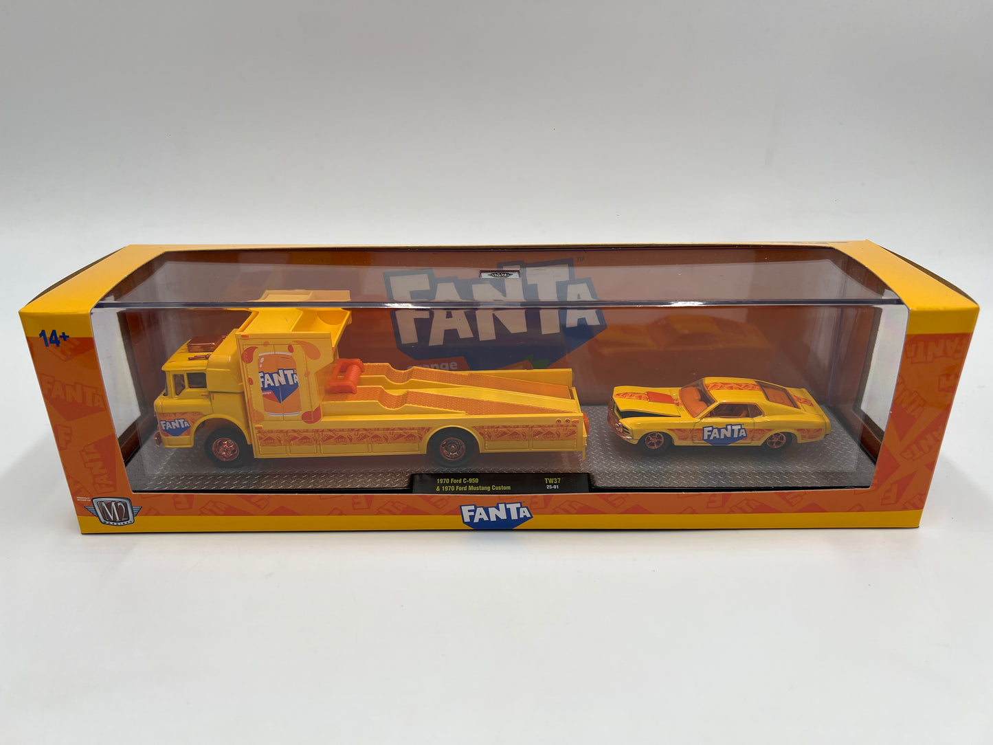 2025 M2 Machines Auto Haulers CHASE Fanta 1970 Ford C-950 & 1970 Ford Mustang Custom TW37