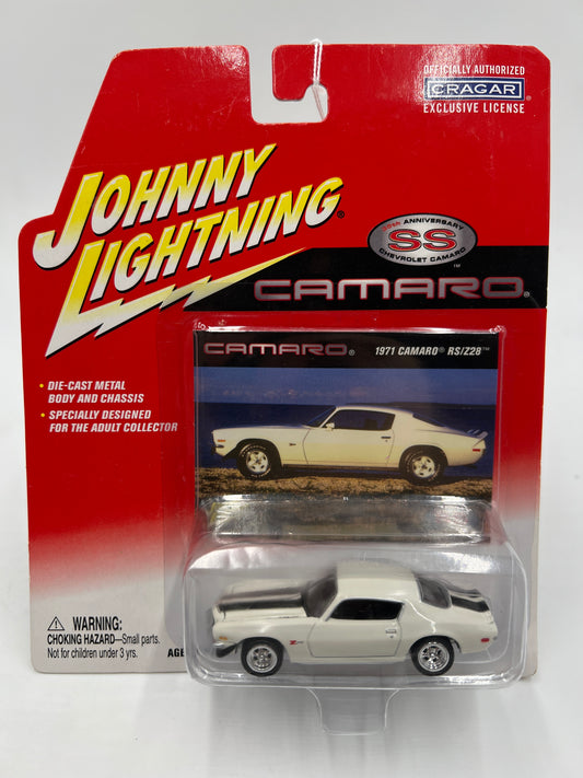 Johnny Lightning 35th Anniversary SS 1971 Camaro RS/Z28 228A