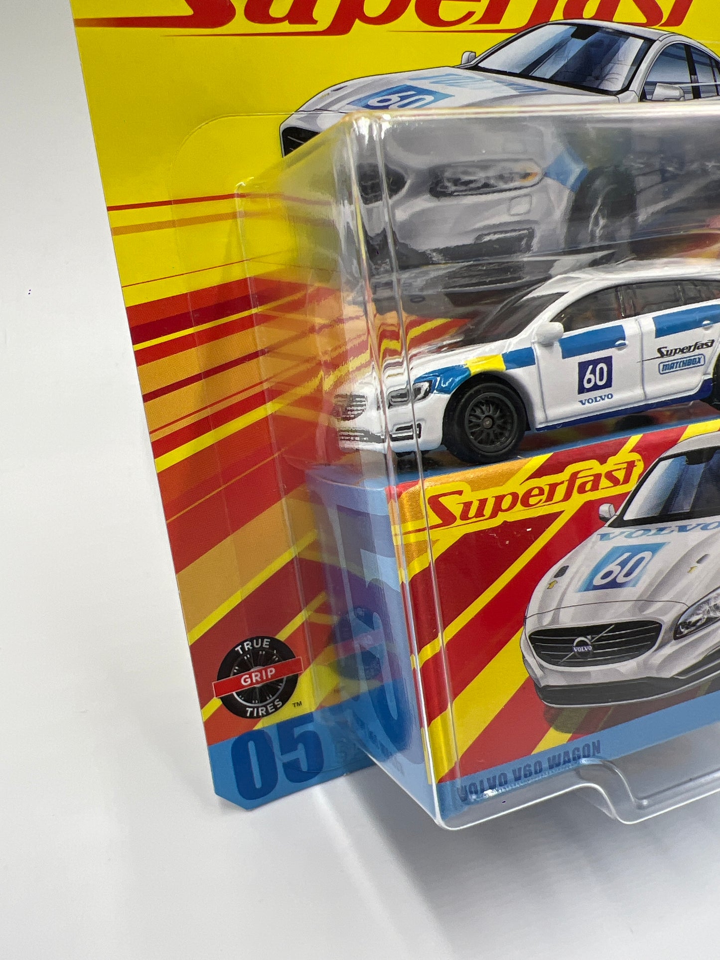 Matchbox Superfast #5 Volvo V60 Wagon White 173A