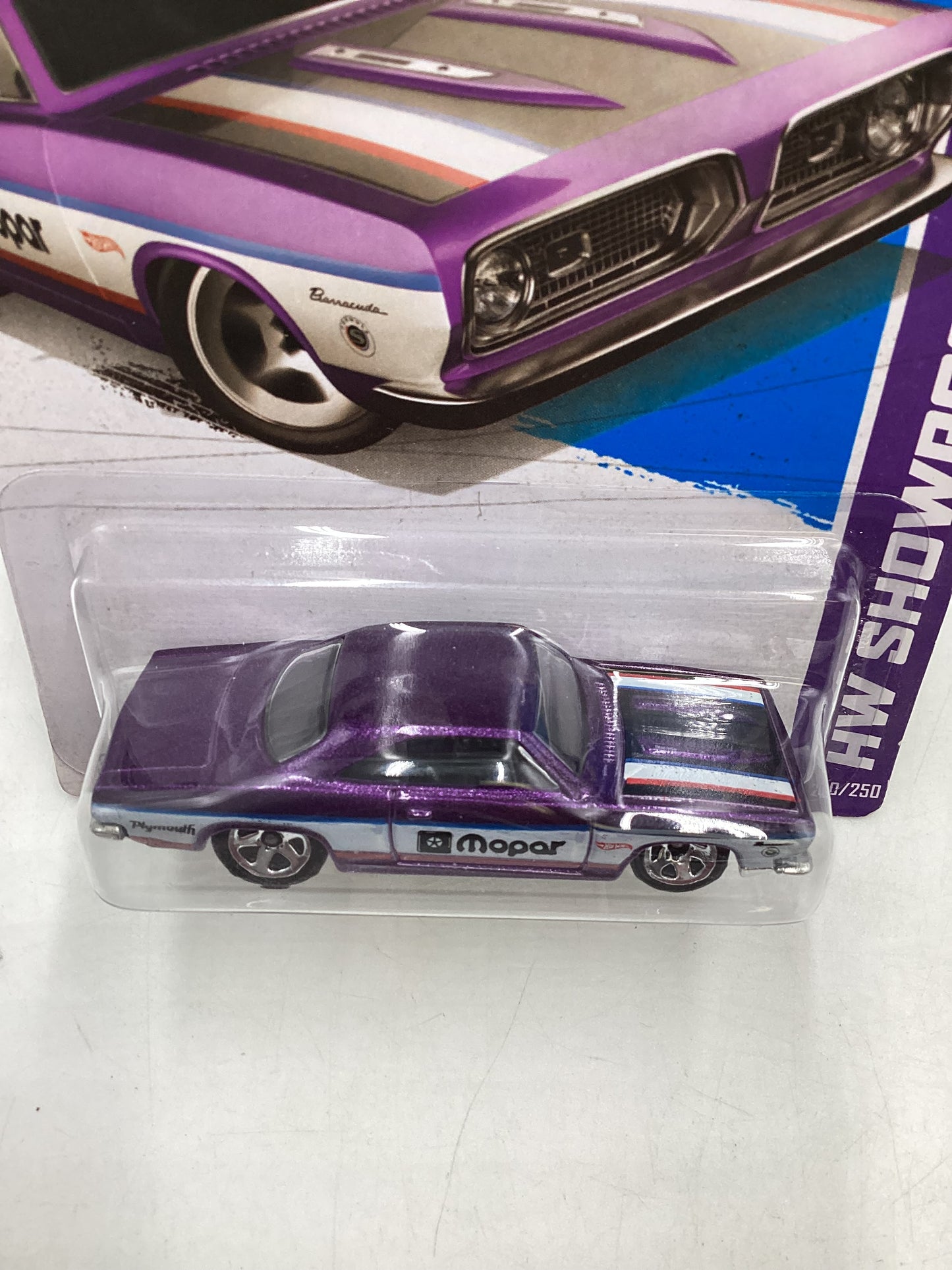 2013 Hot Wheels #240 68 Plymouth Barracuda Formula S Purple 39C