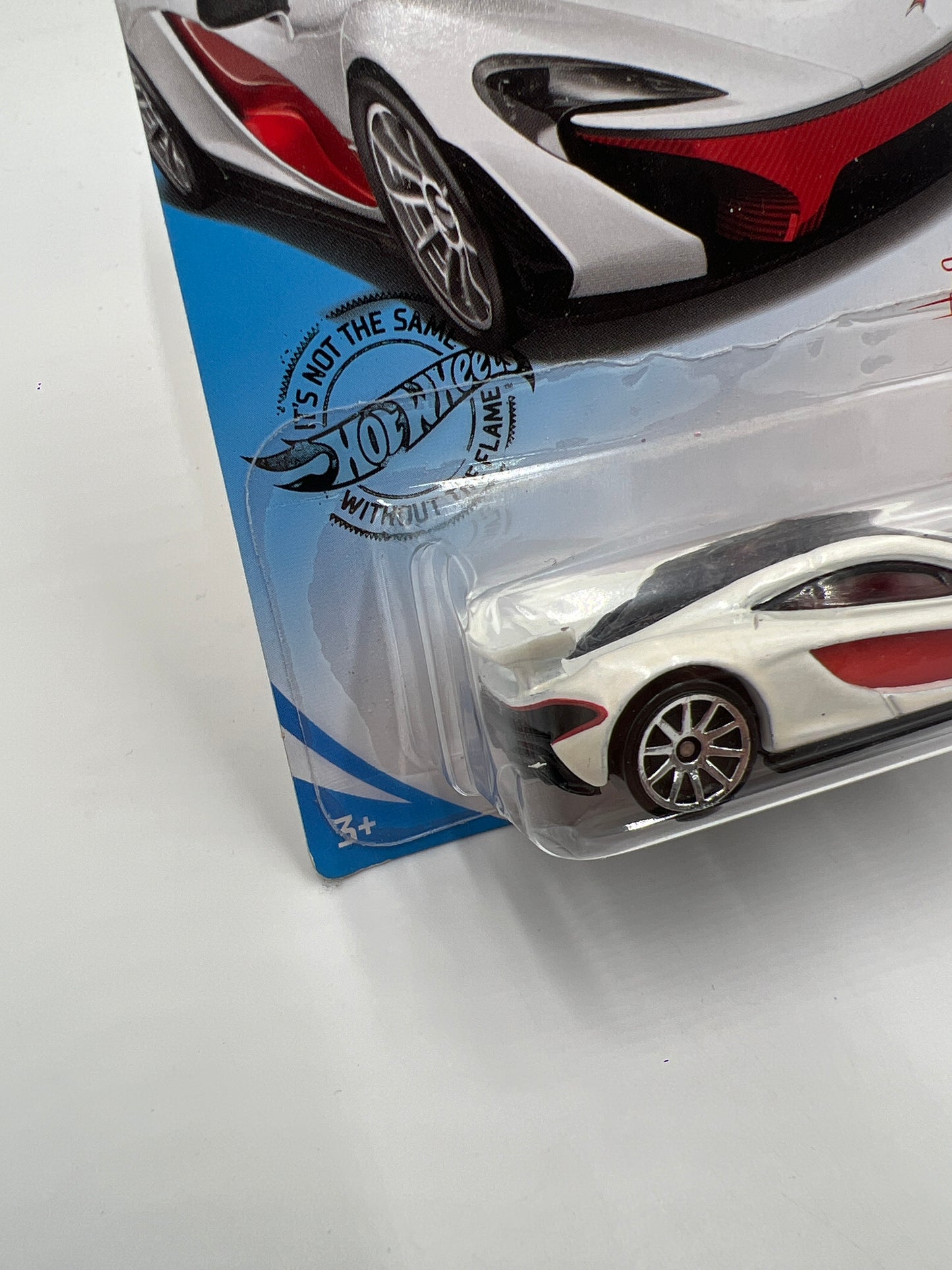Hot Wheels Target Red Edition #149 Mclaren P1 White 148B