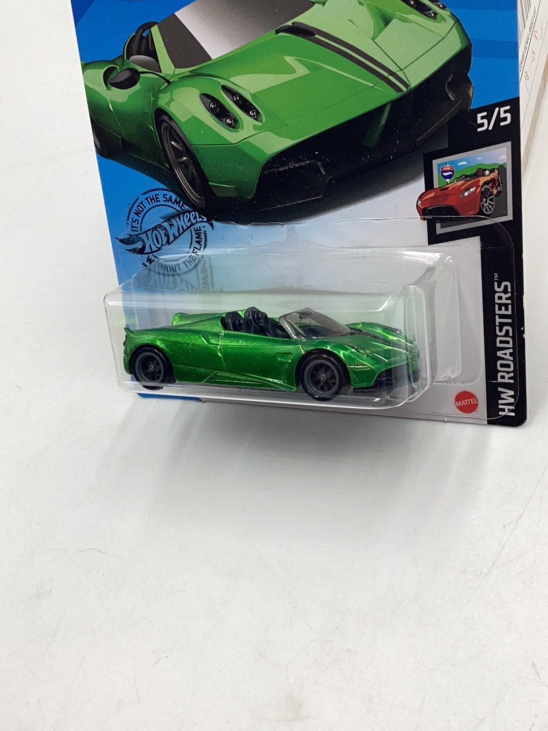 2019 hot wheels super treasure hunt #241 17 Pagani Huayra Roadster W/ Protector