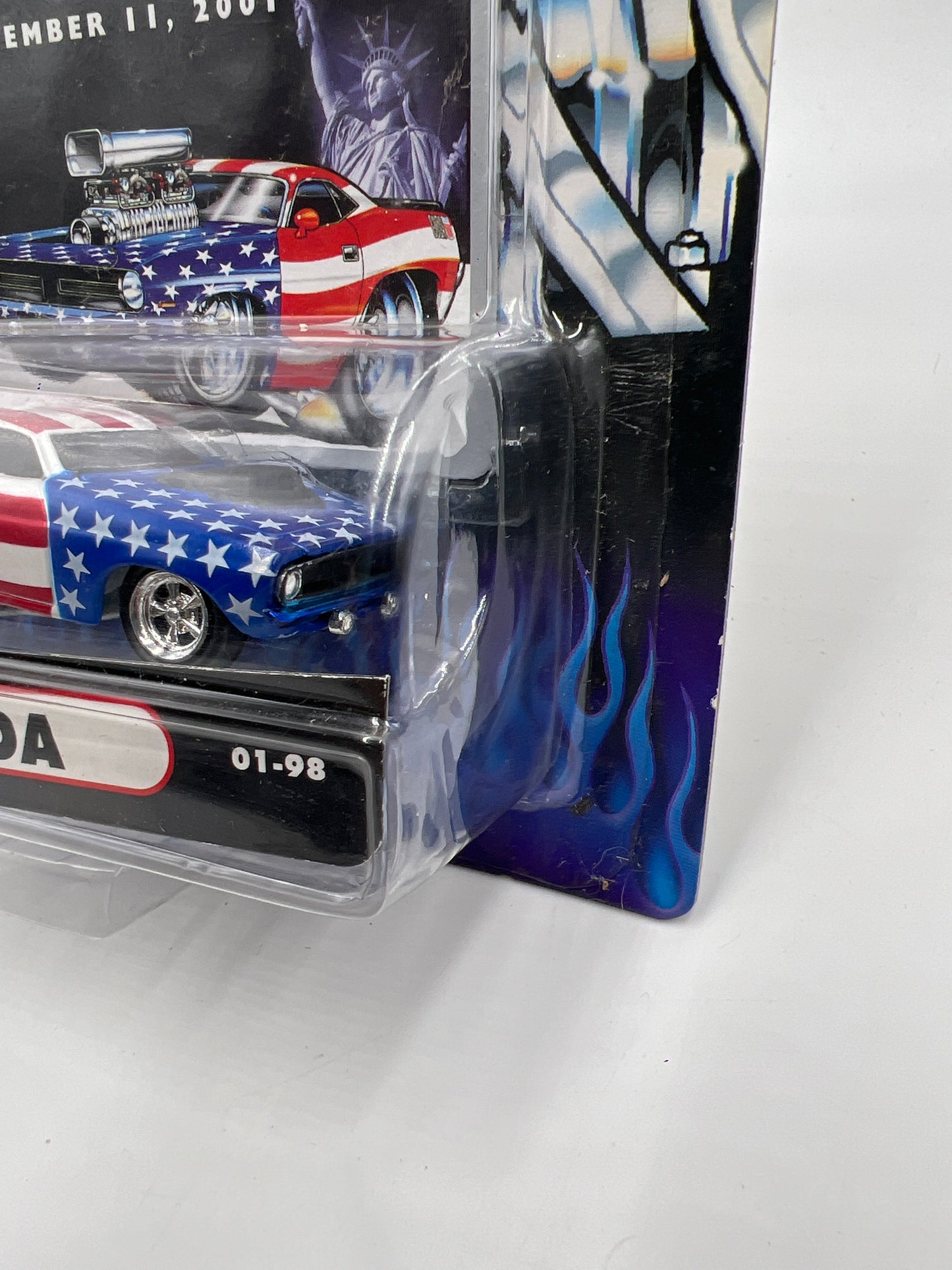 Muscle Machines September 11th, 2001 70 Cuda American Flag 01-98 CHASE Race Version