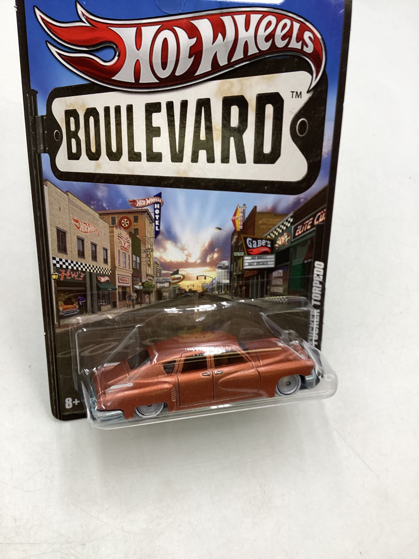 Hot Wheels Boulevard Ahead of its Time Tucker Torpedo 243A