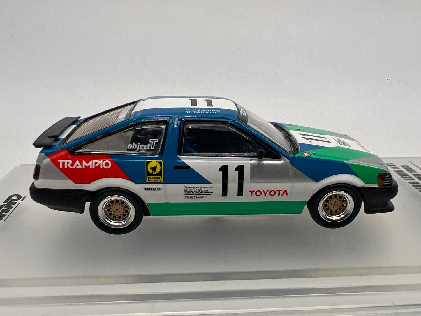 Inno64 1/64 Toyota Corolla AE86 Levin #11 Trampio JTC Sugo Winner 1985