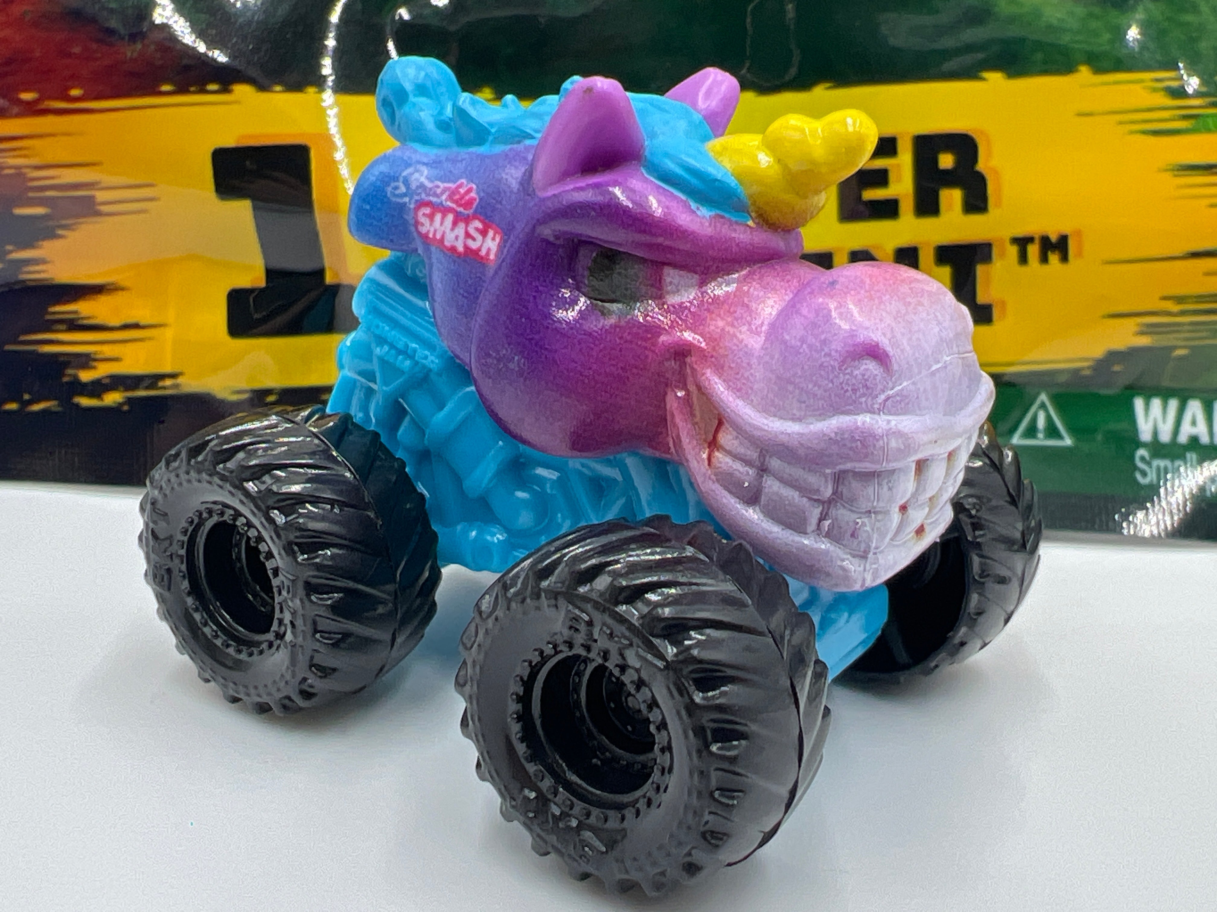 2026 Monster Jam Mini Series 20 #540 Sparkle Smash – carolinasdiecast