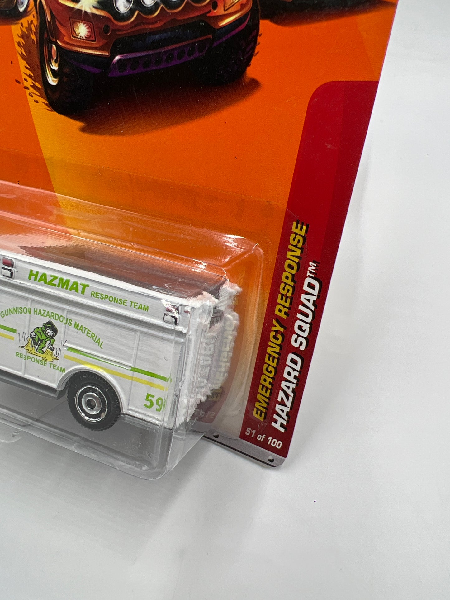 Matchbox Emergency Response #51 Hazard Squad Hazmat White 216K