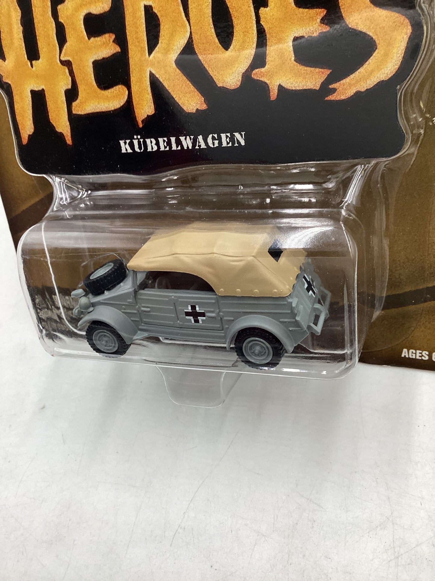 Johnny Lightning Hollywood on wheels Hogans Heroes Kubelwagen Gray